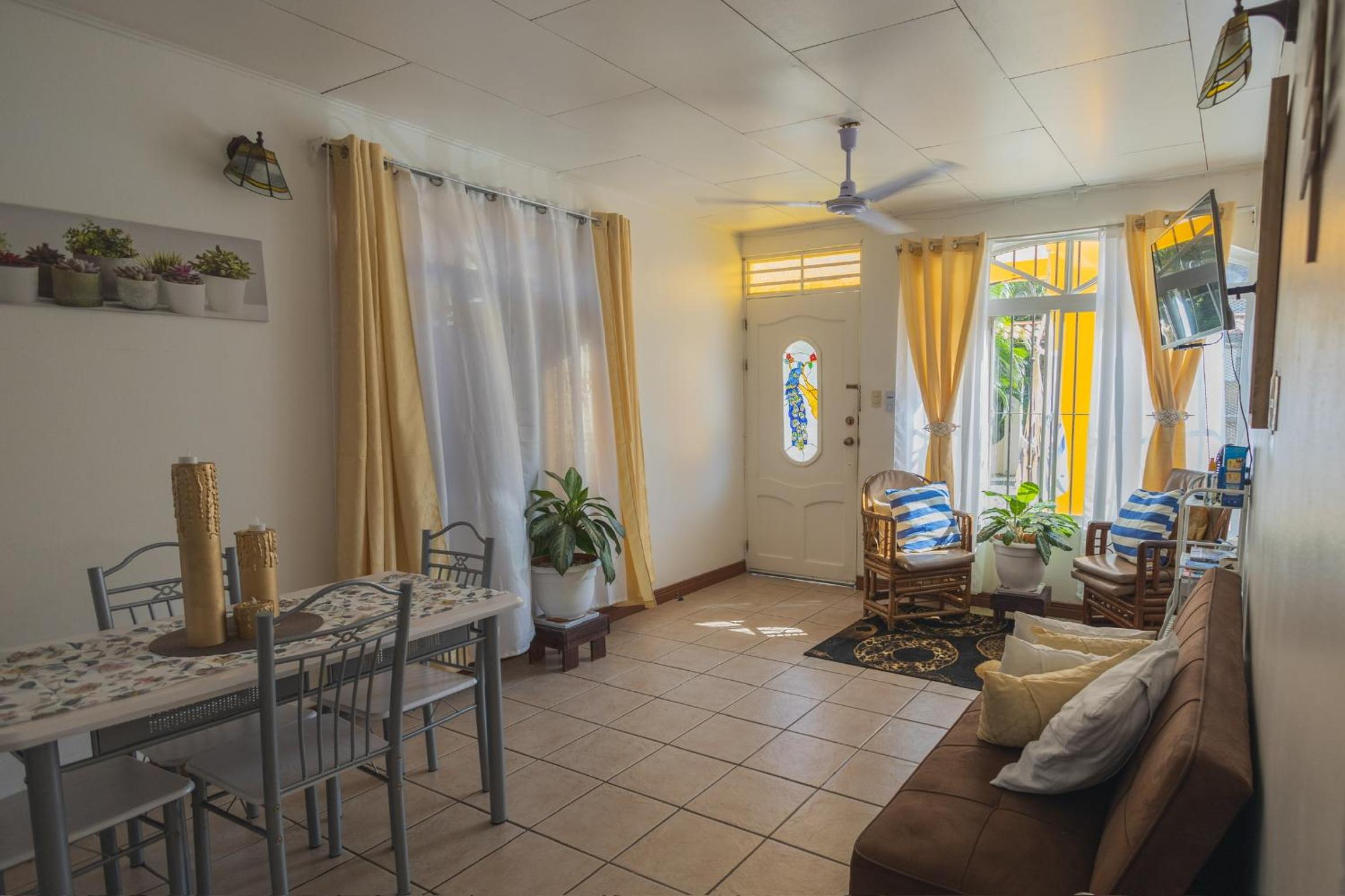 Mahale House - Manuel Antonio, Quepos