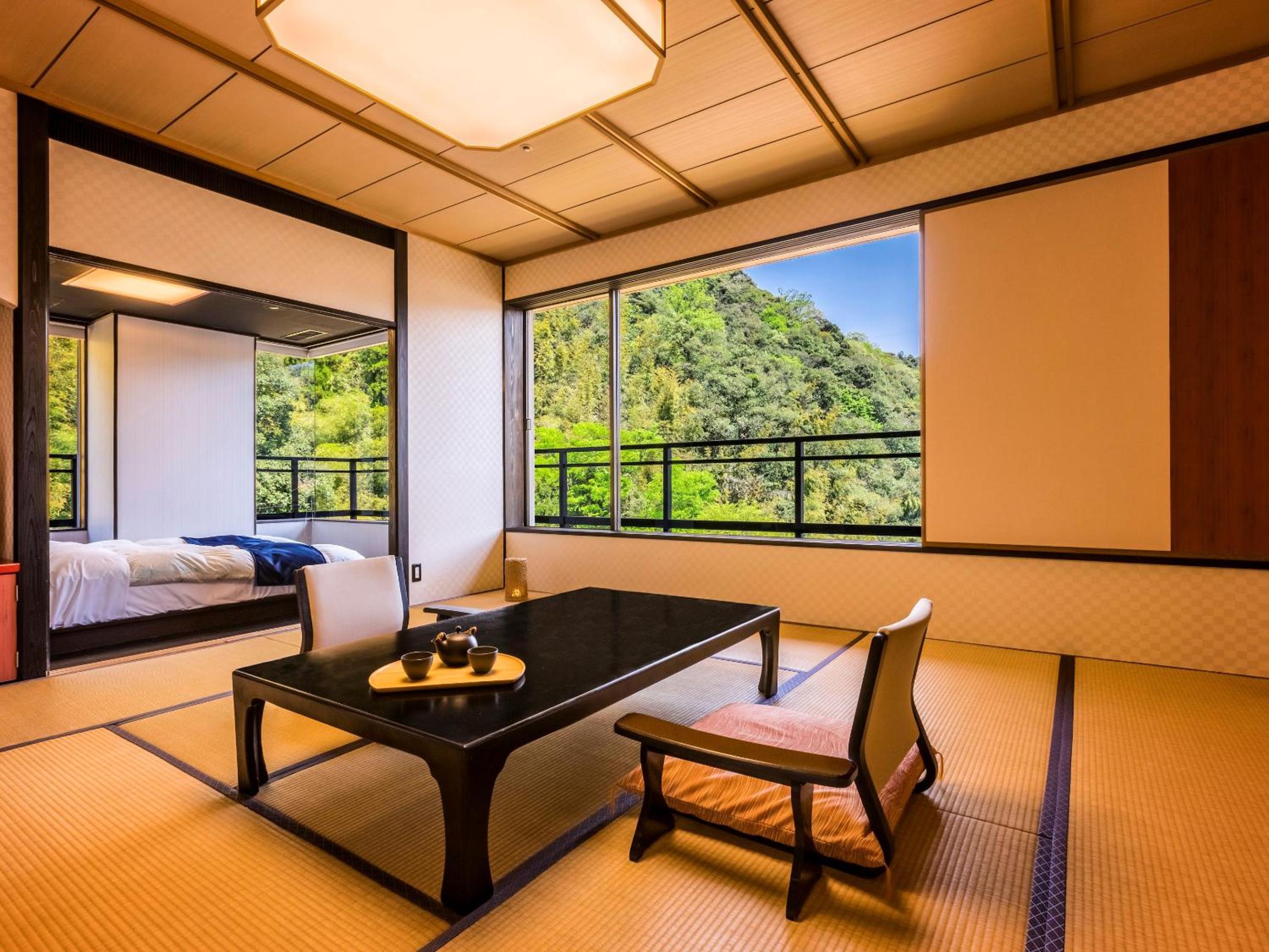 Ooedo Onsen Monogatari Premium Saiki Bekkan