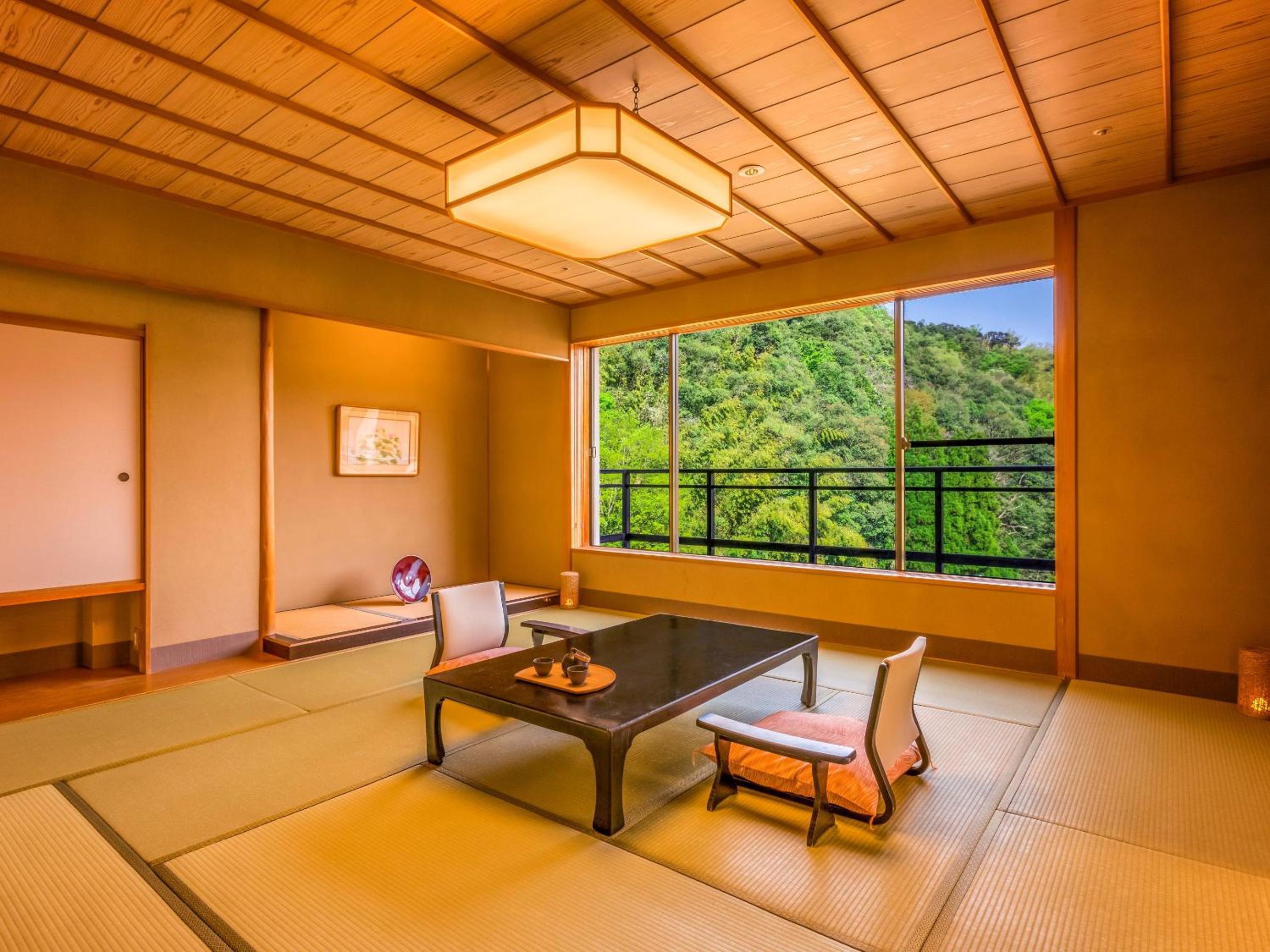 Ooedo Onsen Monogatari Premium Saiki Bekkan