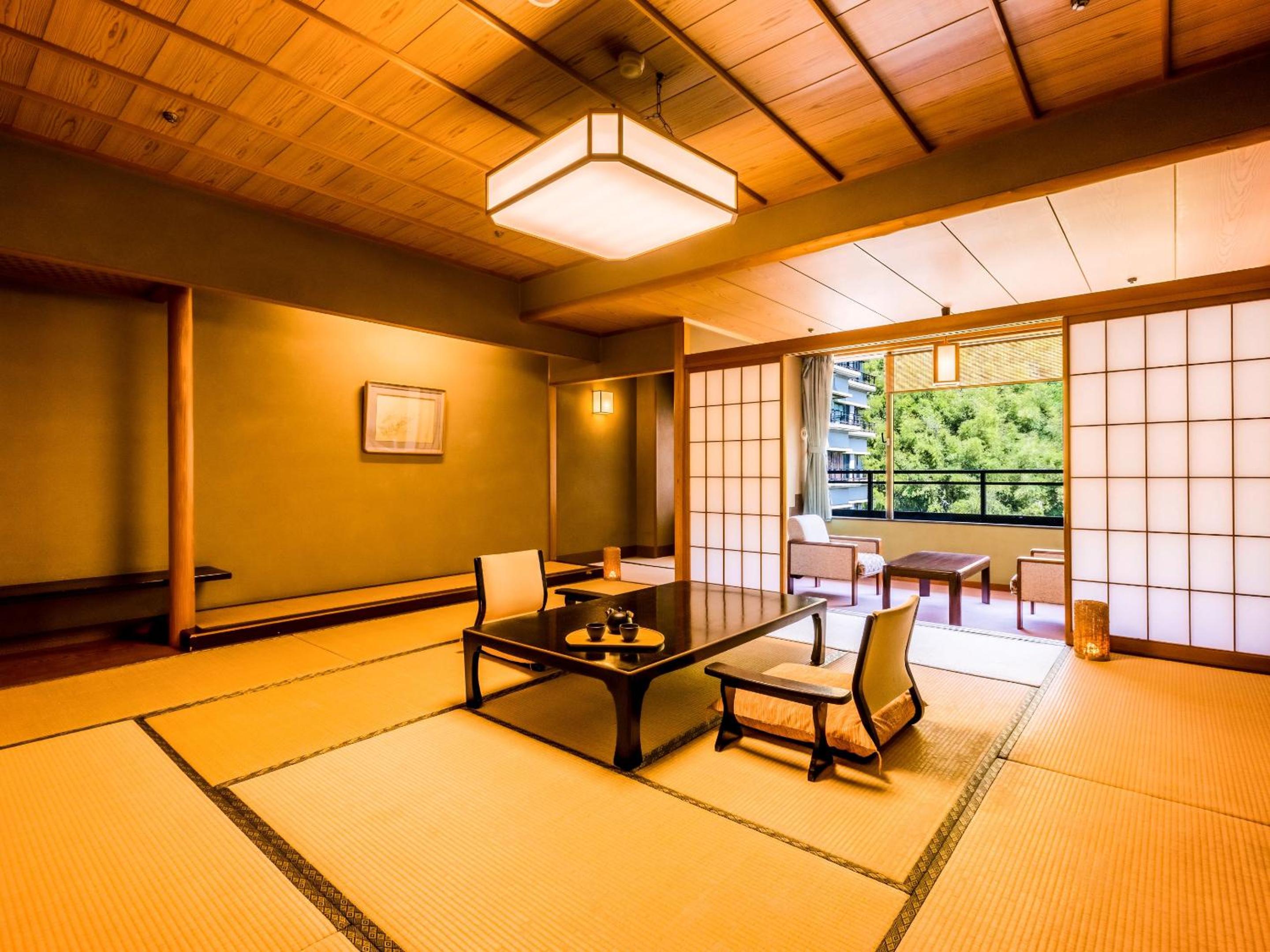Ooedo Onsen Monogatari Premium Saiki Bekkan