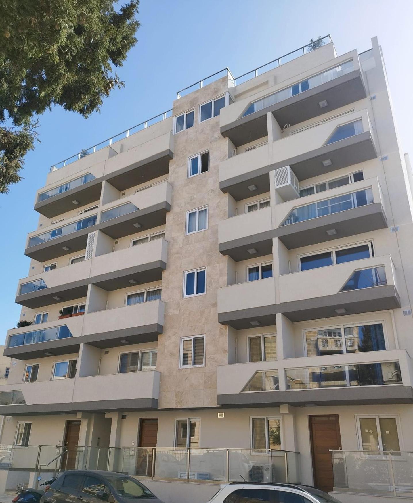 Camellia Luxury Apartment - 2 Bedroom view 4