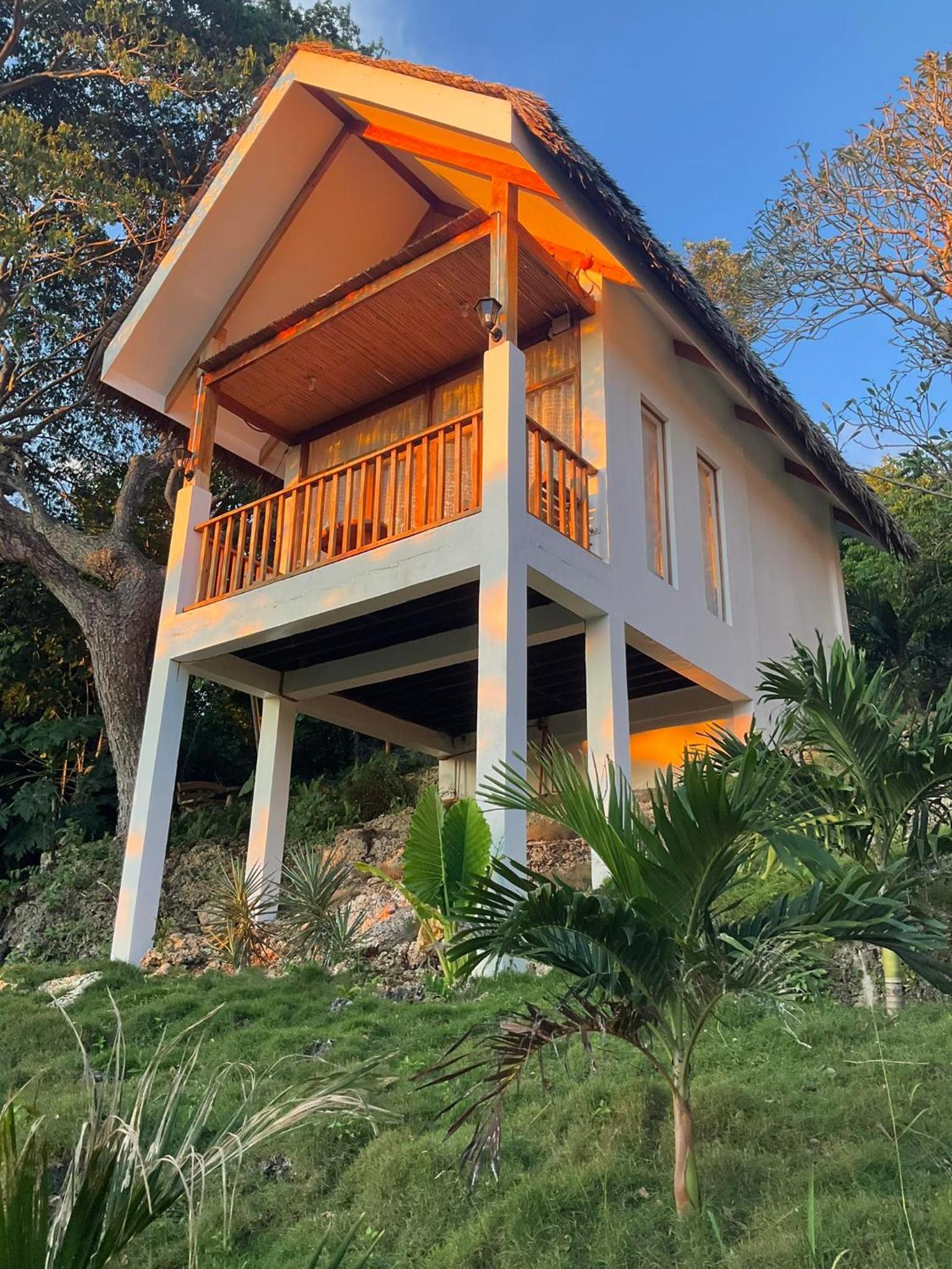 MHARI Bungalows and Rooms