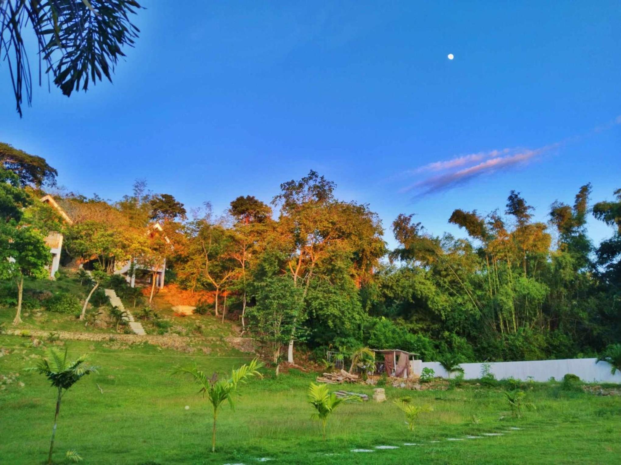 MHARI Bungalows and Rooms