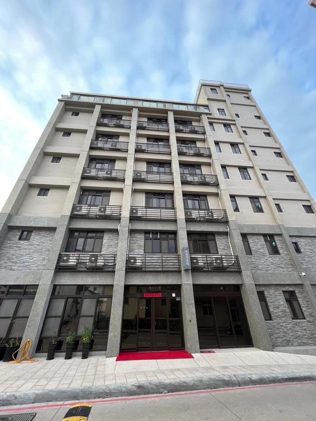 Zhuluowan Club view 2