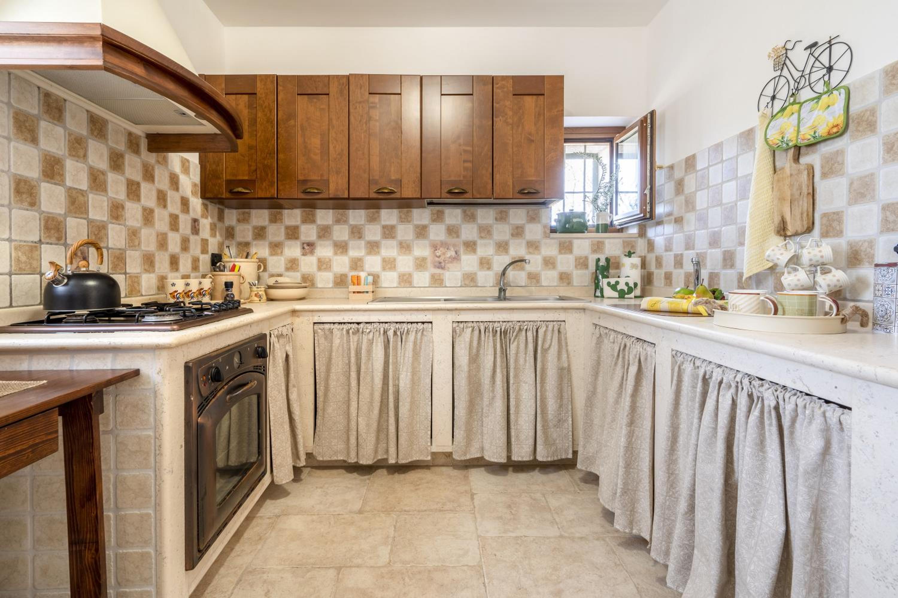 Trulli Orma en Martina Franca — kitchen