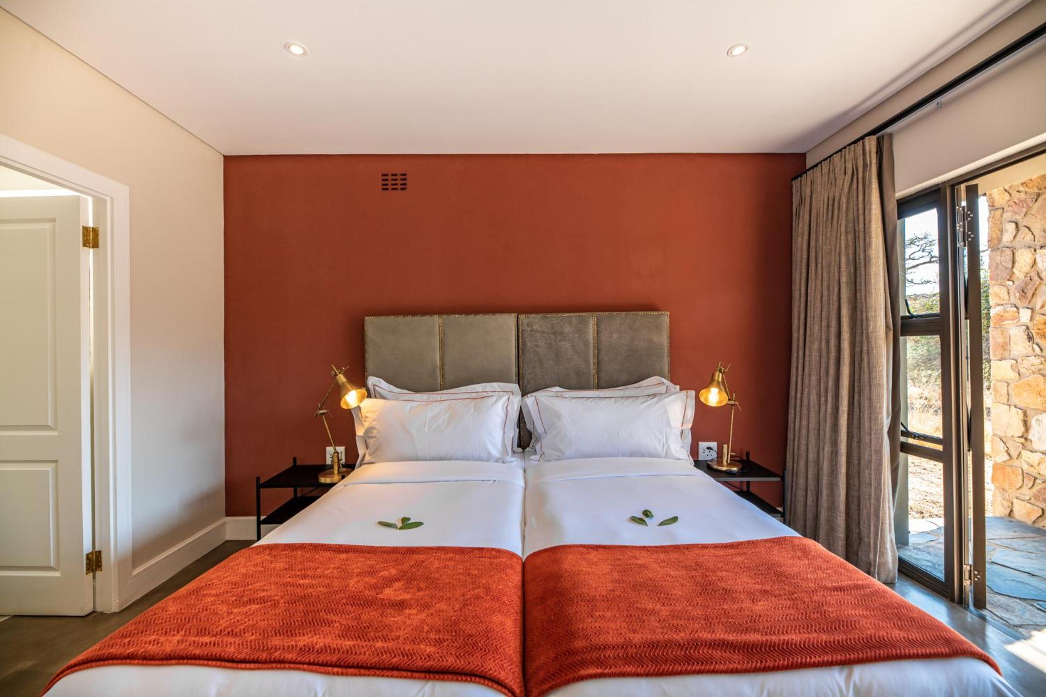 Zulu Rock Lodge - Babanango Game Reserve
