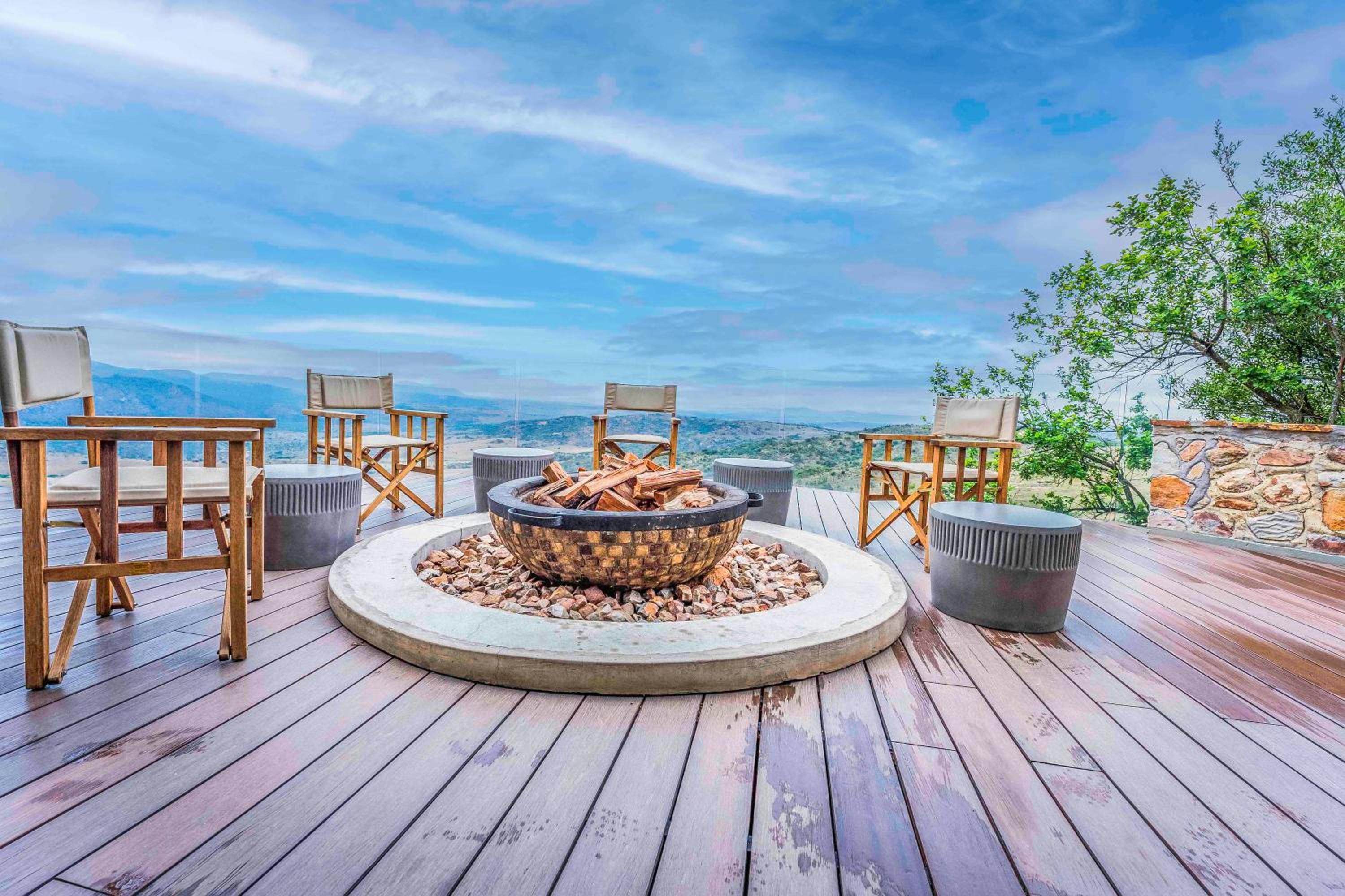 Zulu Rock Lodge - Babanango Game Reserve