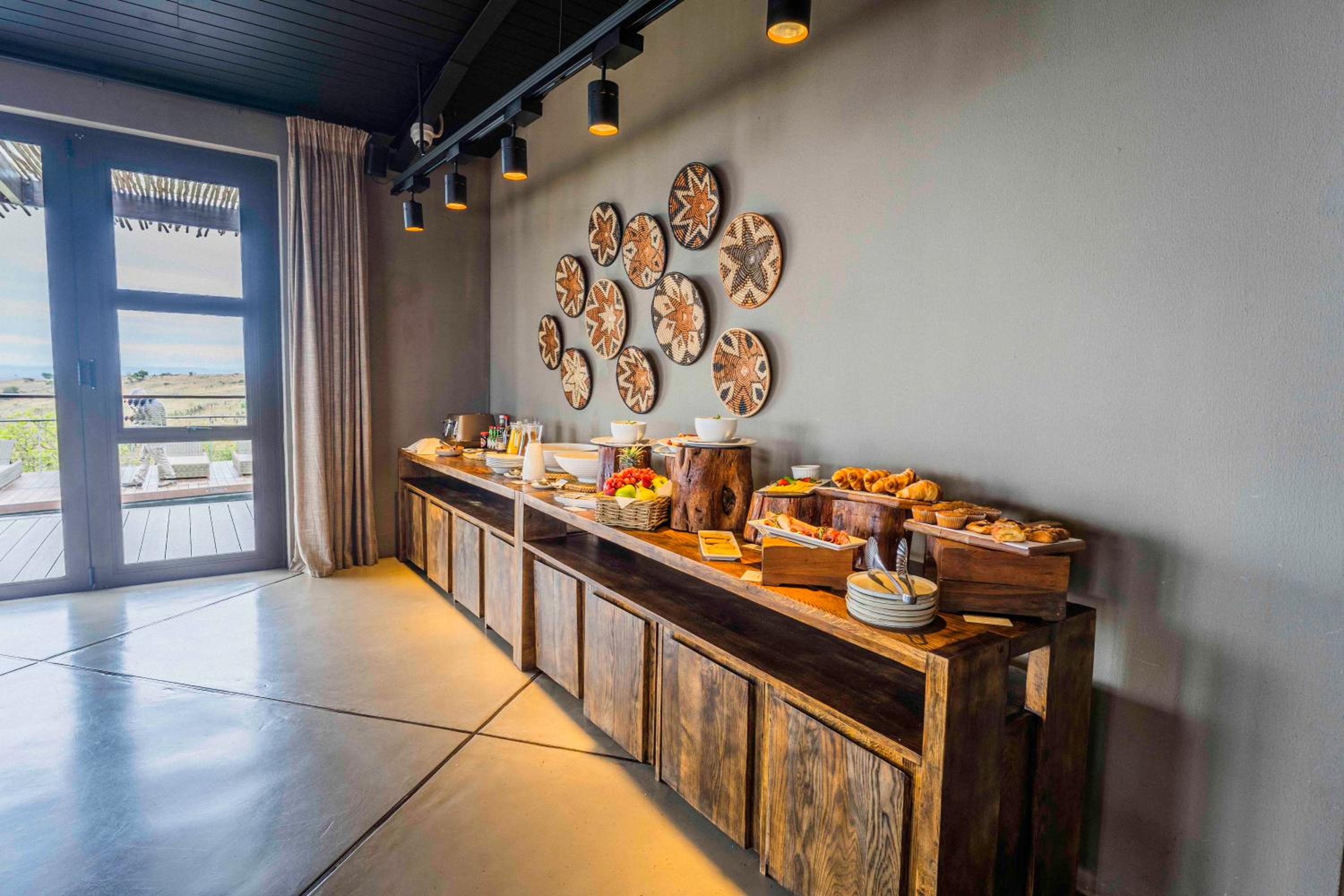Zulu Rock Lodge - Babanango Game Reserve