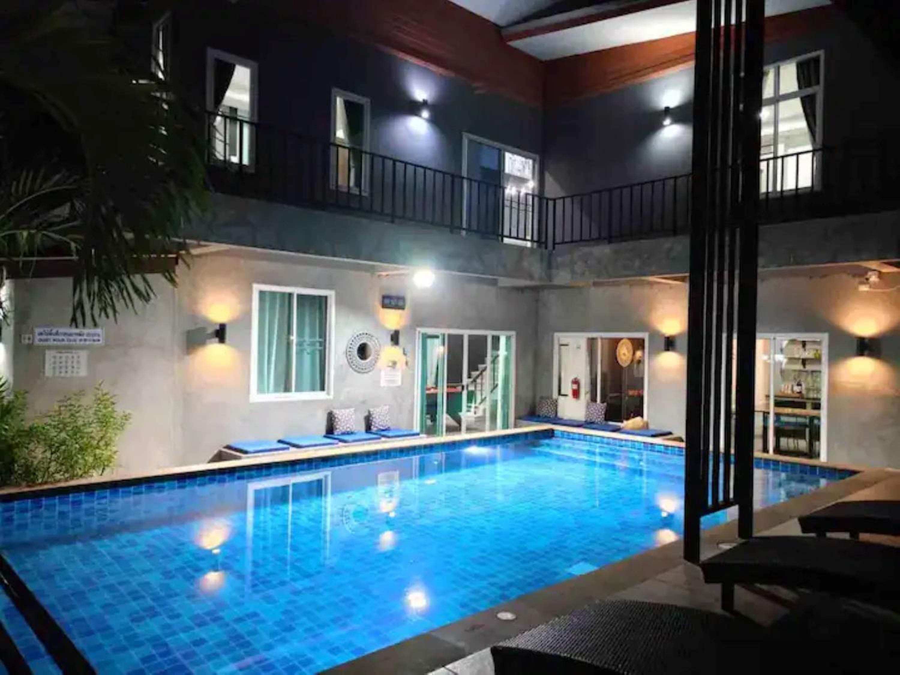 Villa Rajapruek 3 Villa Estates For A Group Daily Maid and Butler