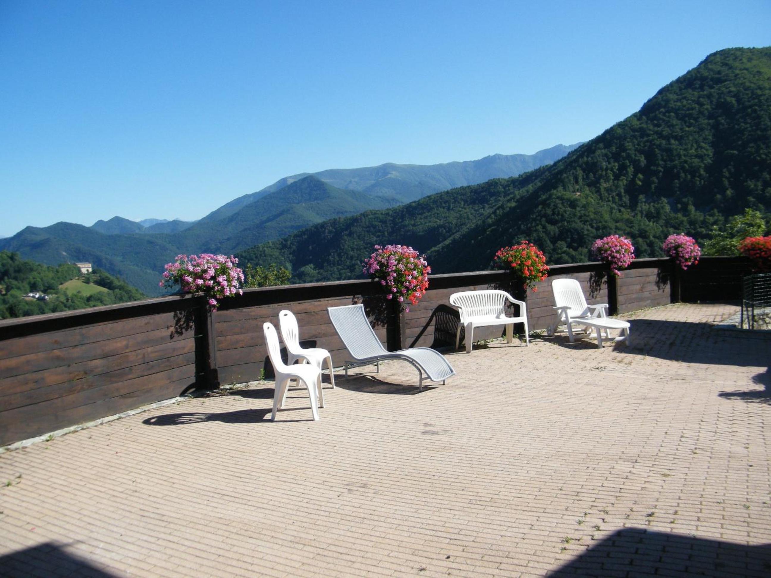 vallemaira house "Chalet Le Terrazze" 2-12 Persone in exclusiva da 2 persone view 5