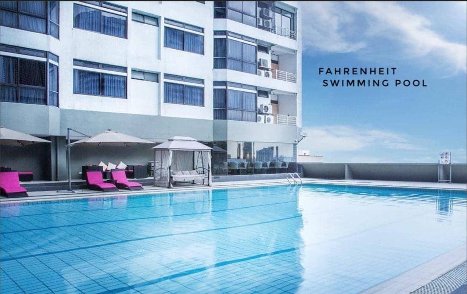 16pax Bukit Bintang Pavilion/Fahrenheit/ Netflix