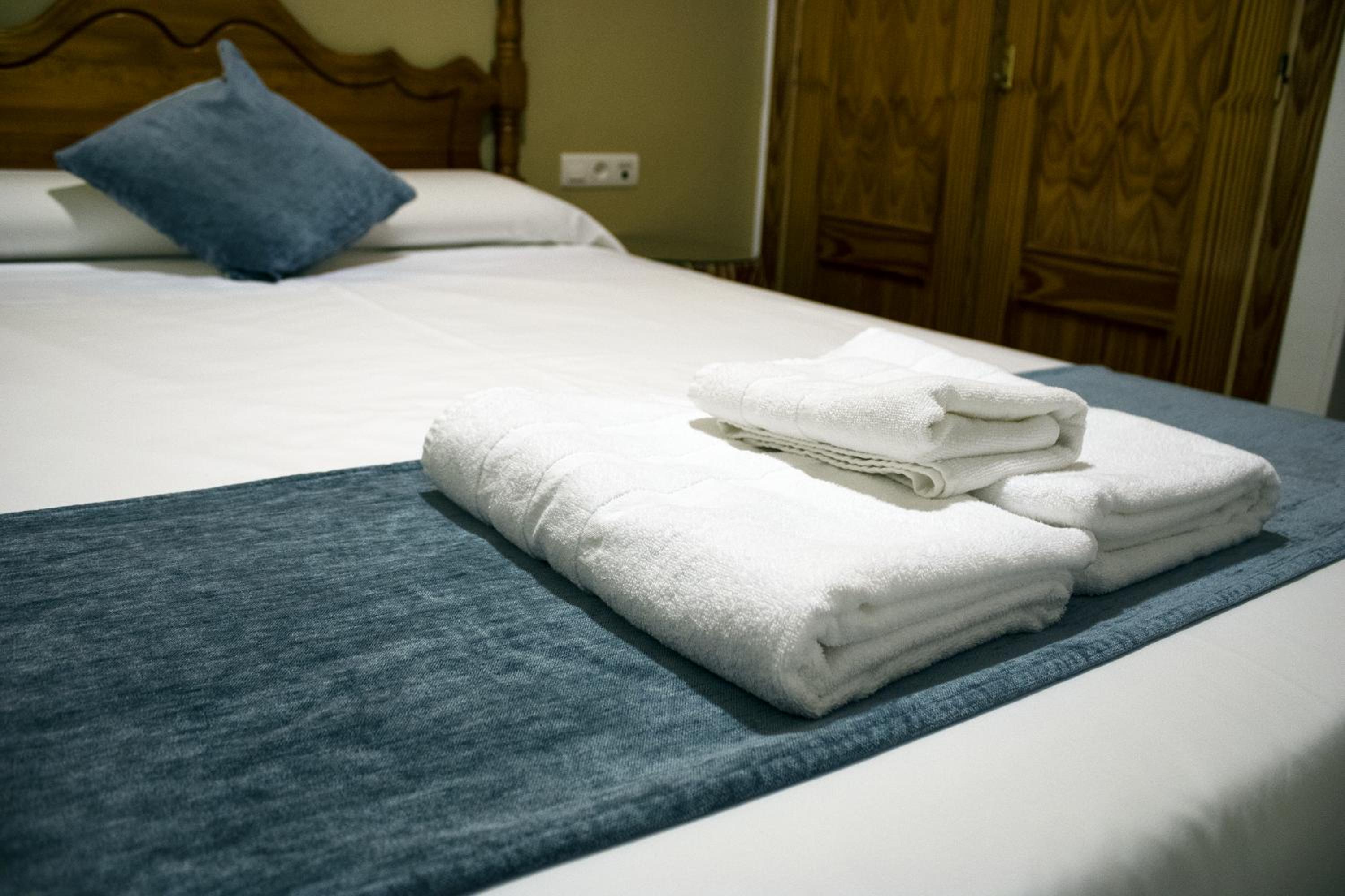 Hostal Valdepeñas by Bossh! Hotels