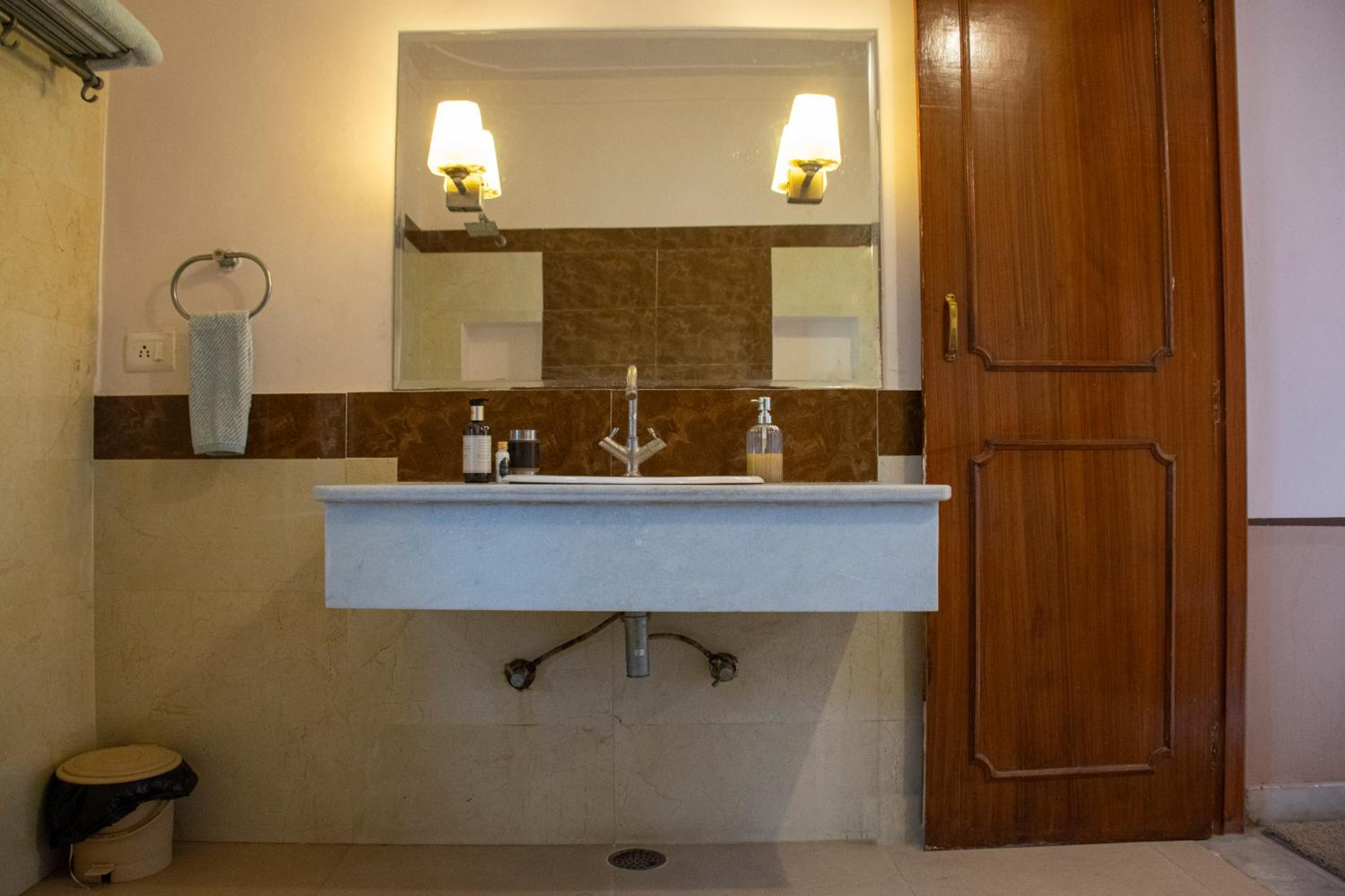 Udaipur Vacations - Titardi Garh- 18th Century Castle Homestay - Property Image 30