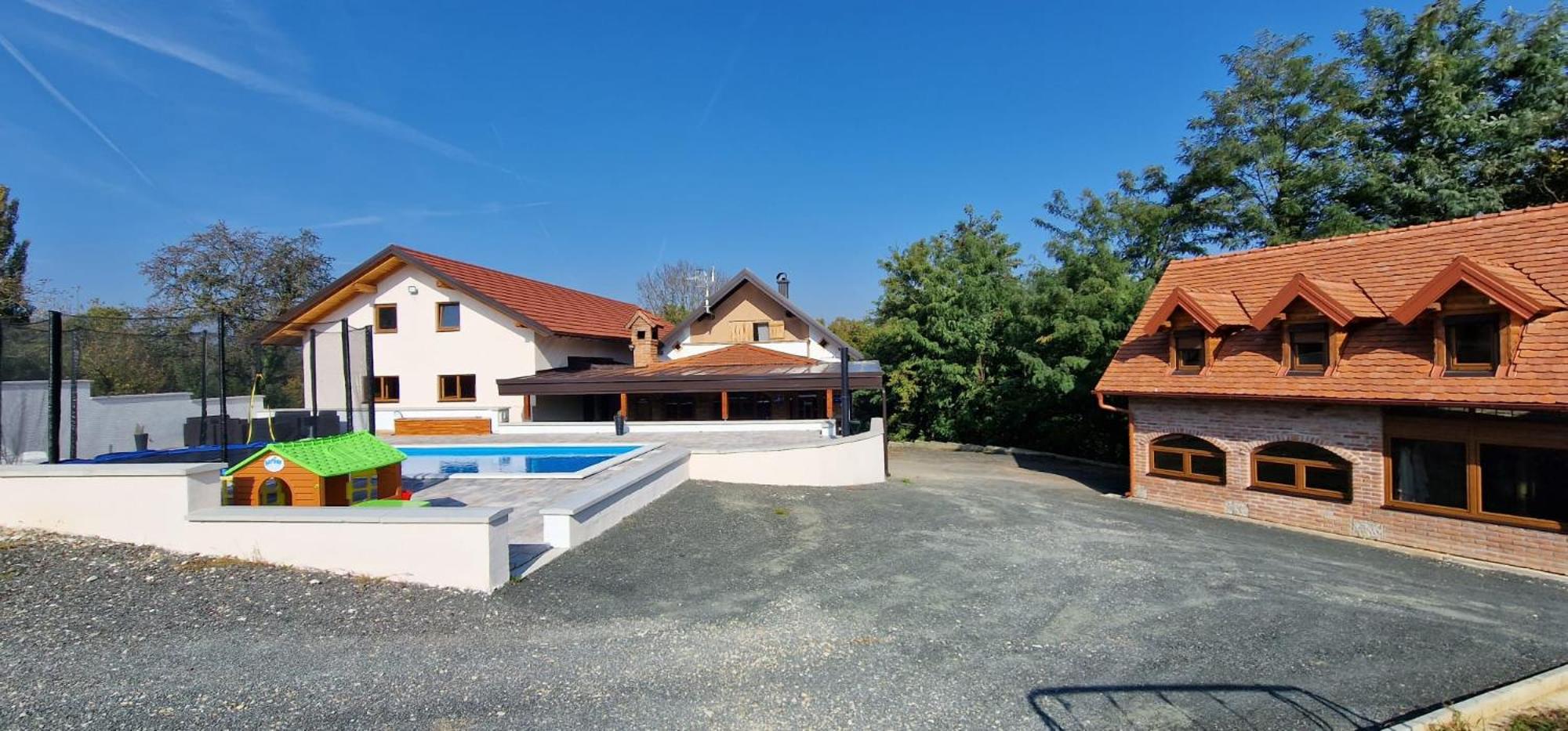 Bazen & Spa Oasis Budimberg view 4