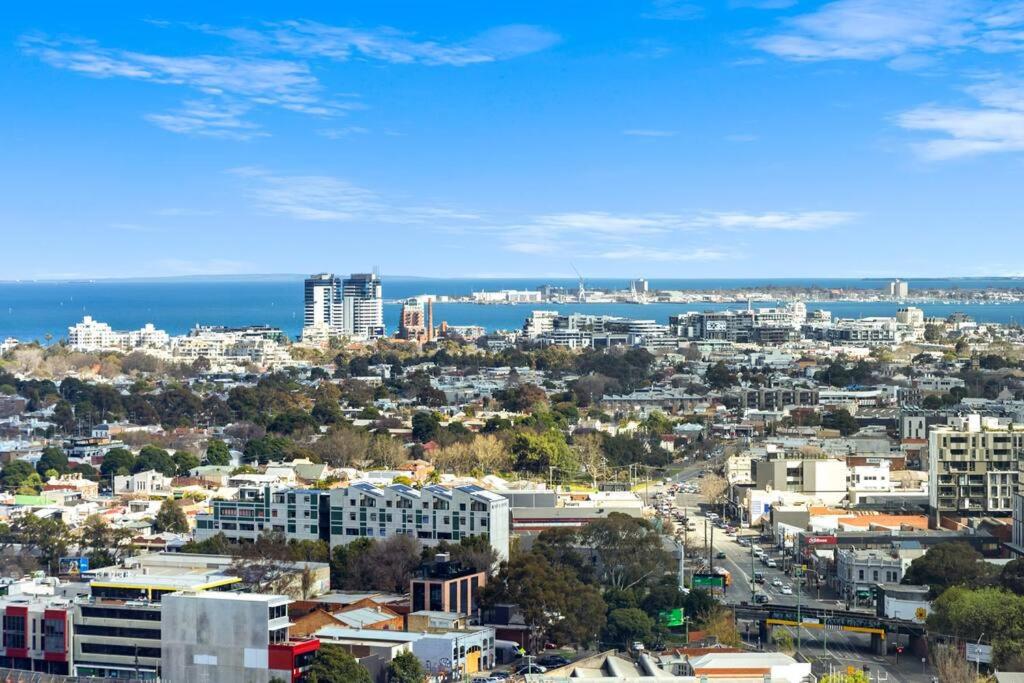 Stylish 2 bed Stature Southbank