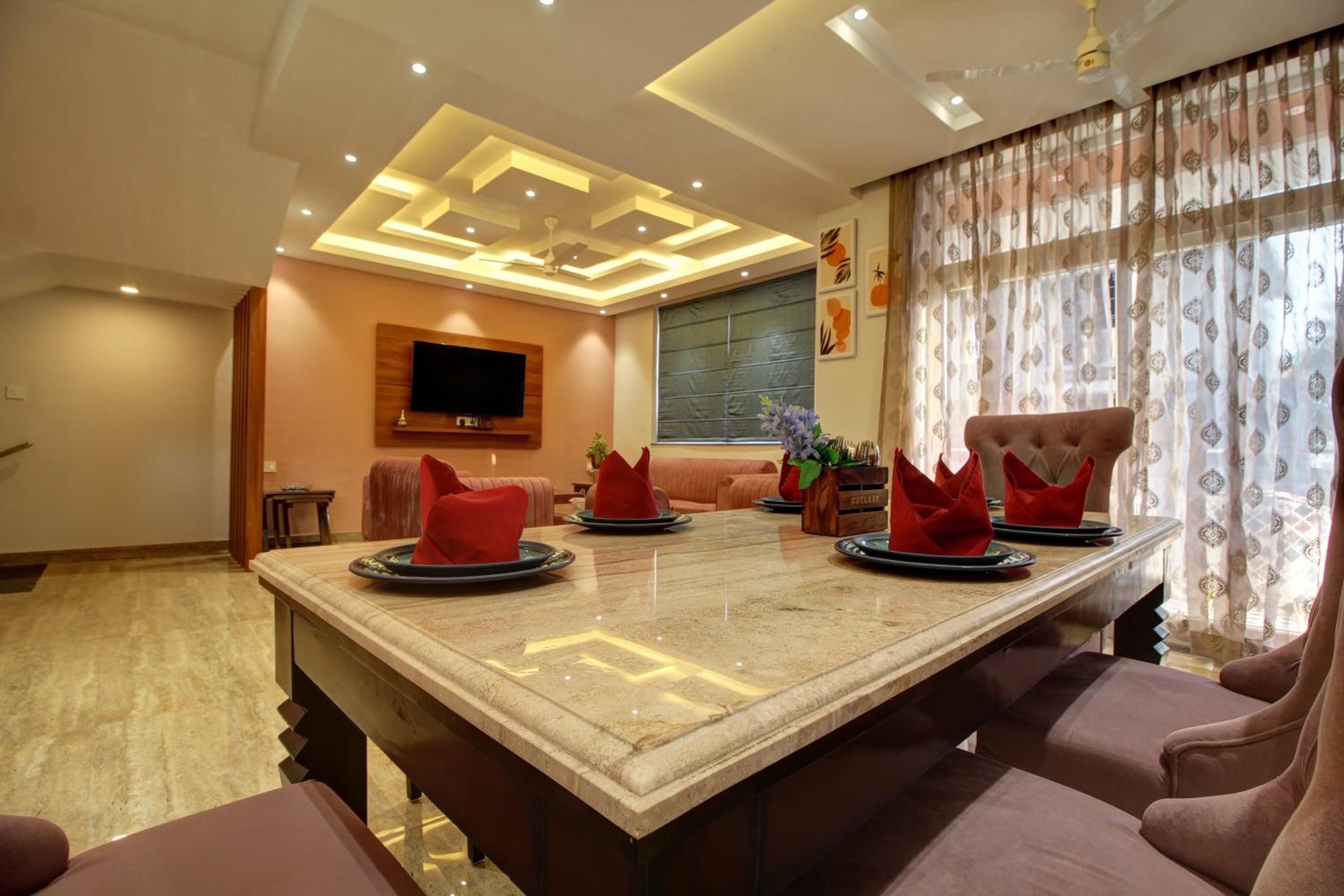 Euphoria Luxury Villa - 5BHK - Private Pool - Jacuzzi, Baga view 3