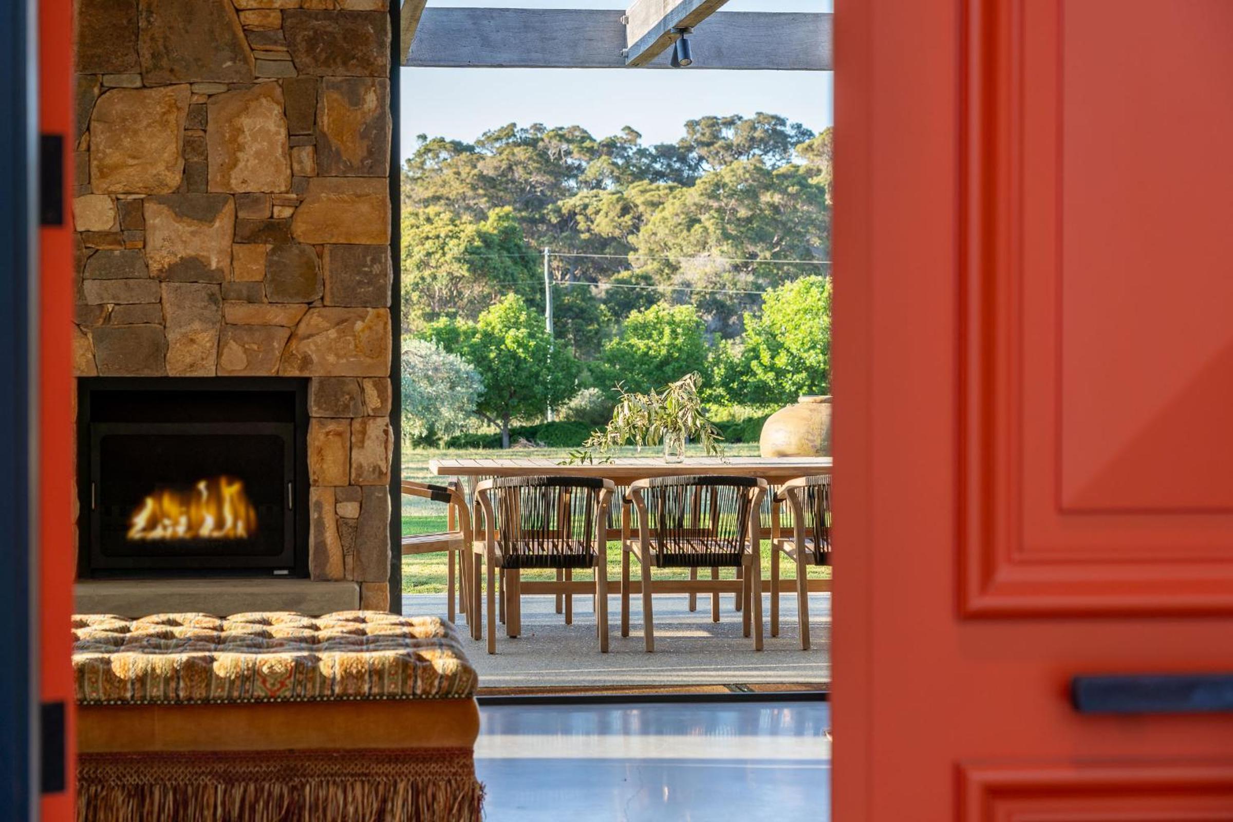 Ginahgulla Olive Estate I Private Properties
