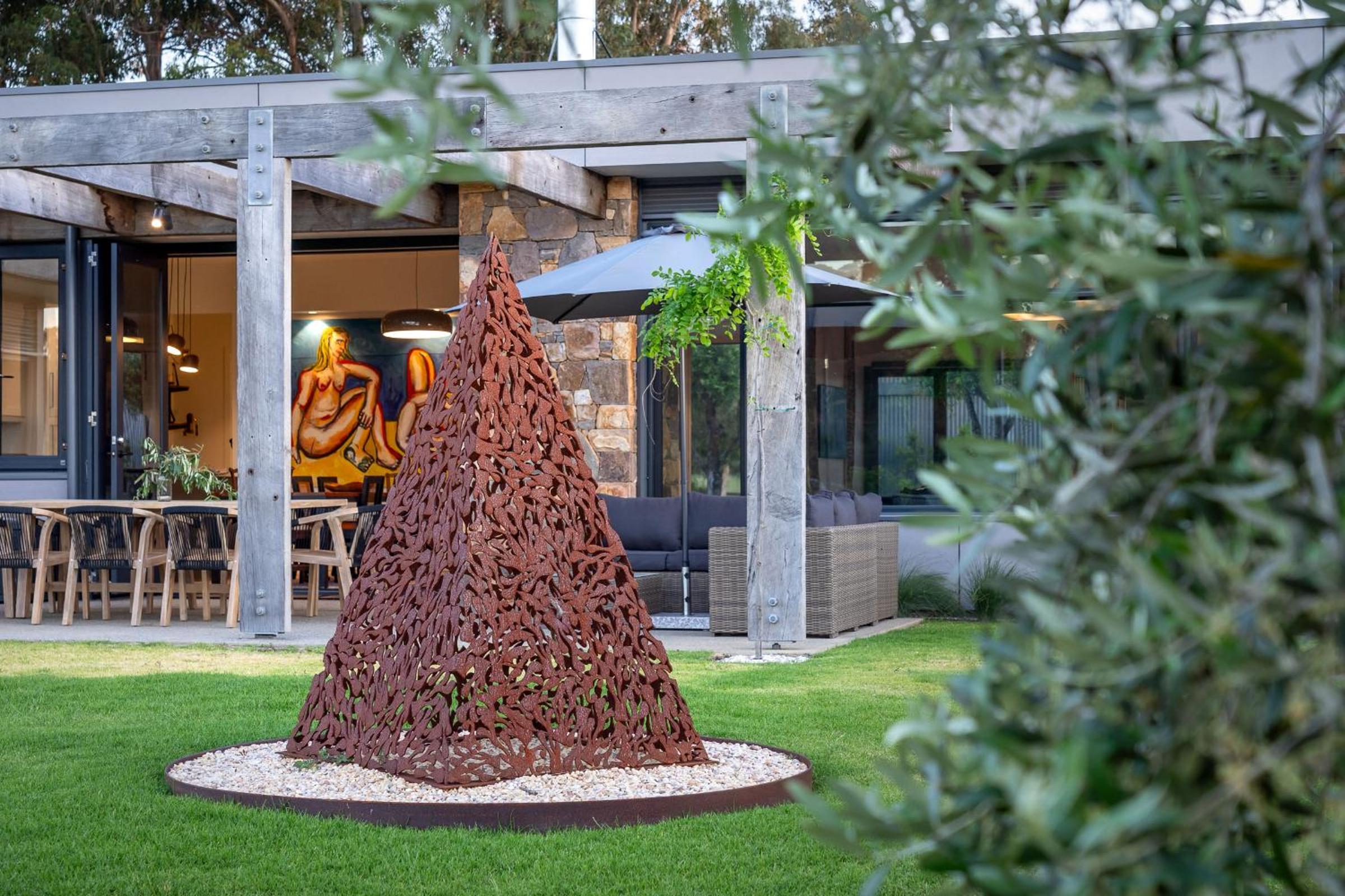 Ginahgulla Olive Estate I Private Properties