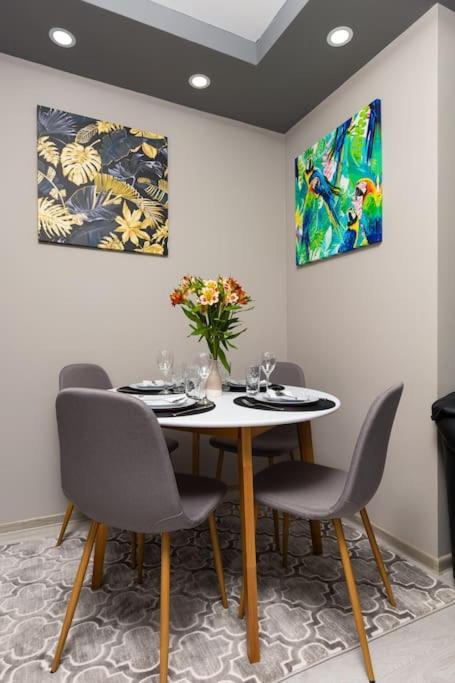 Comfy Apartment with Private Parking