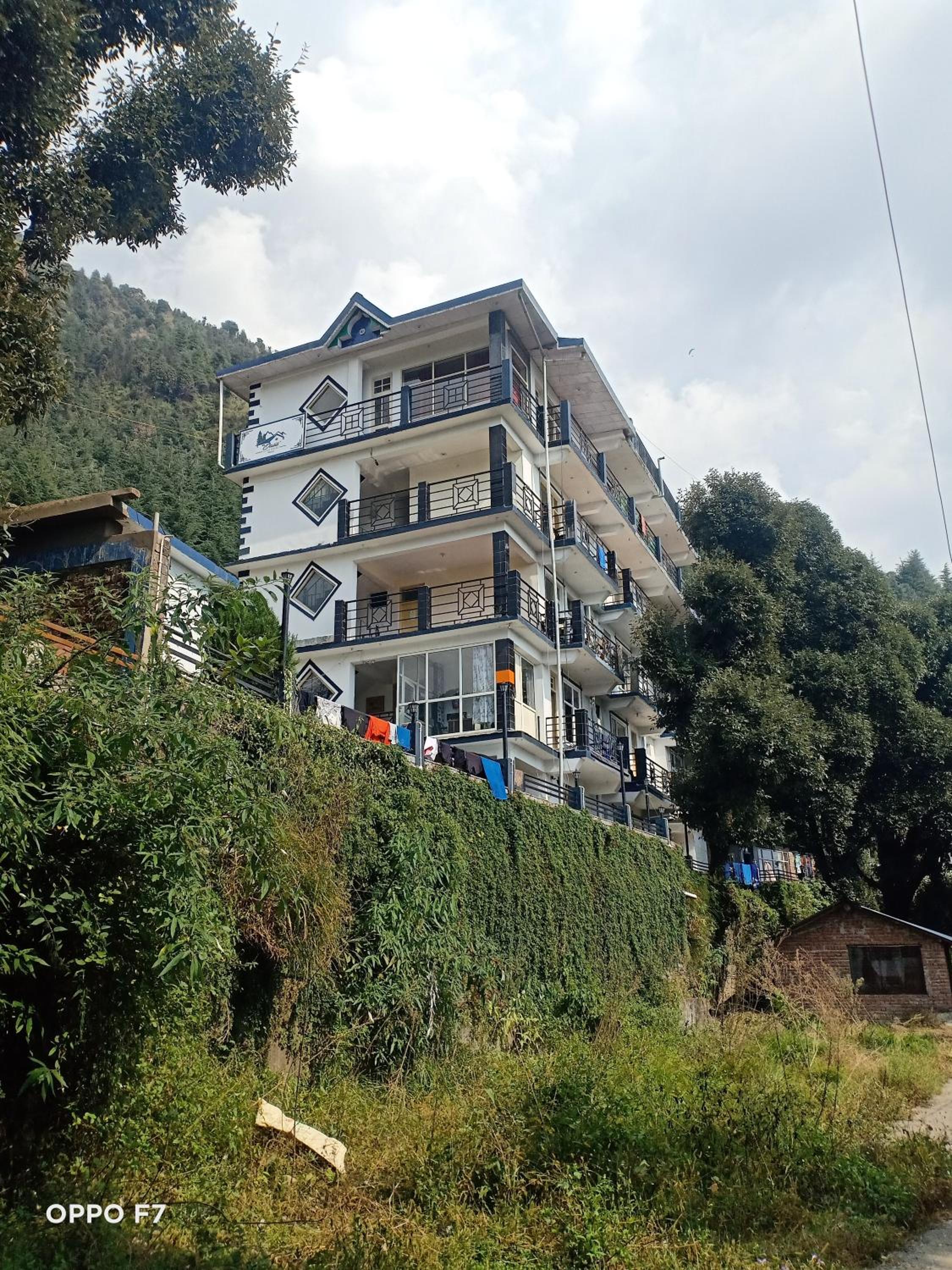 Oasis Guest House Bhagsu D'shala
