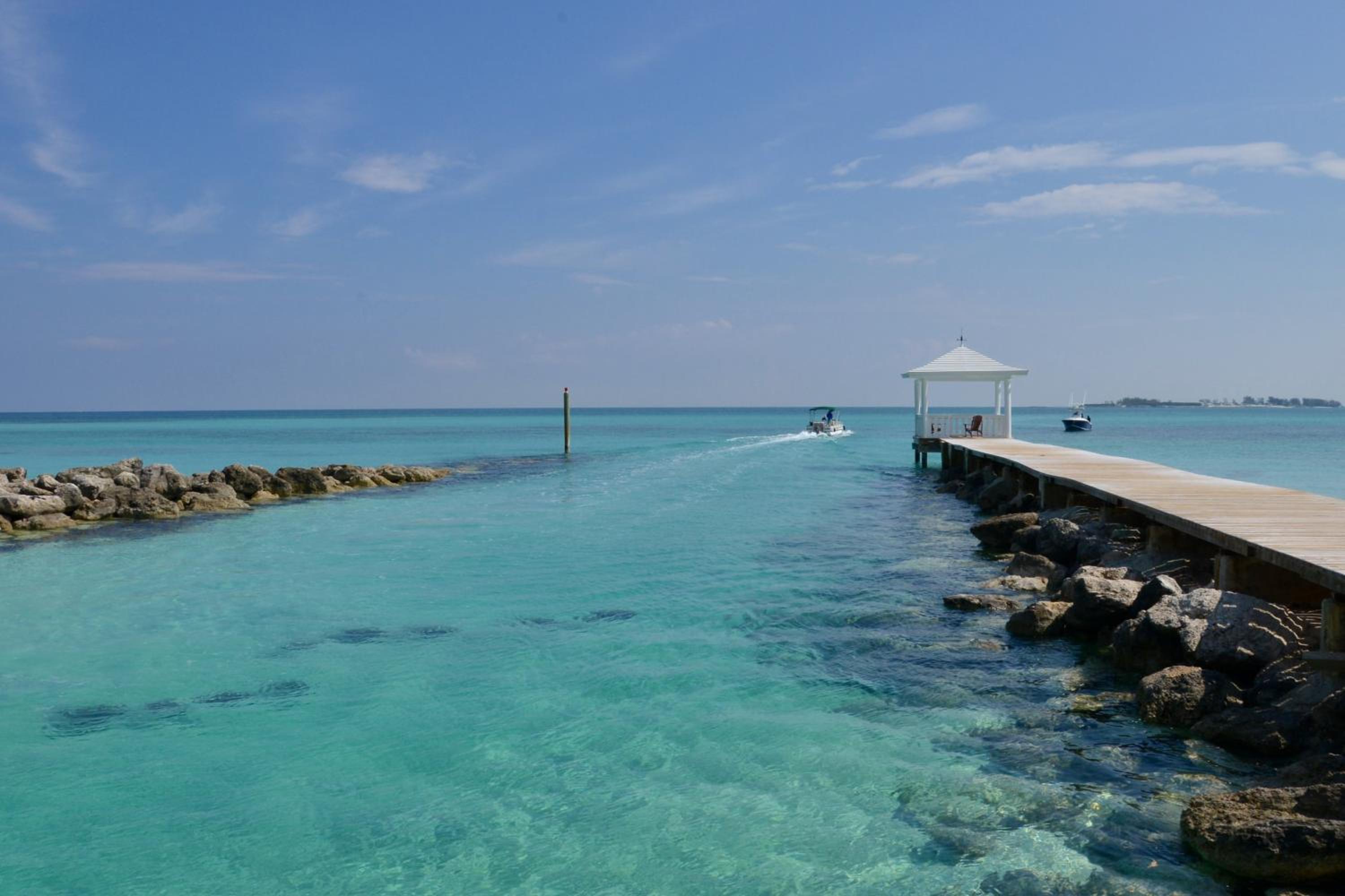 Photo 13 sur 58 de Sandyport Beach Resort