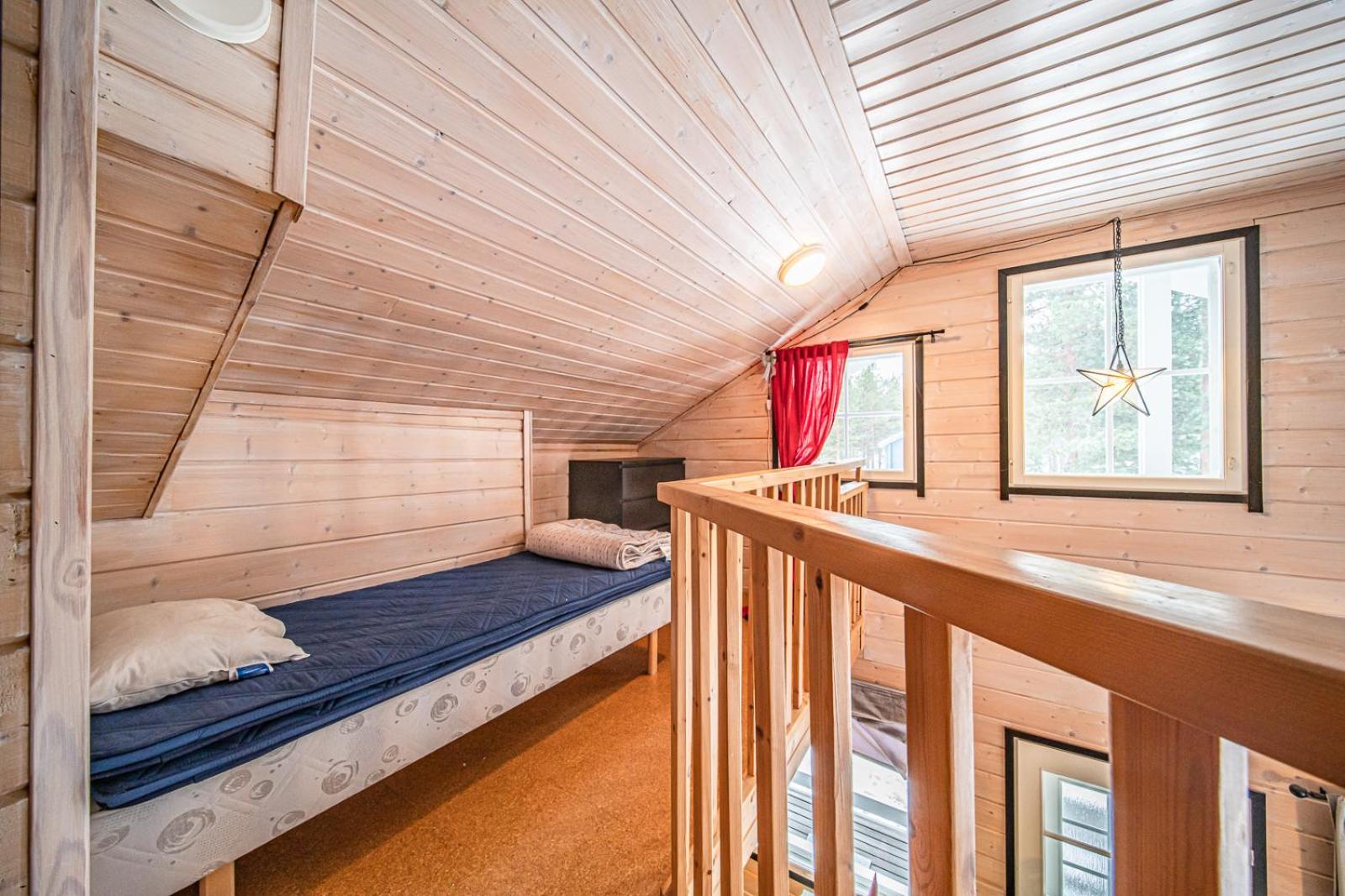 Niesta Cabin by Aavalevi