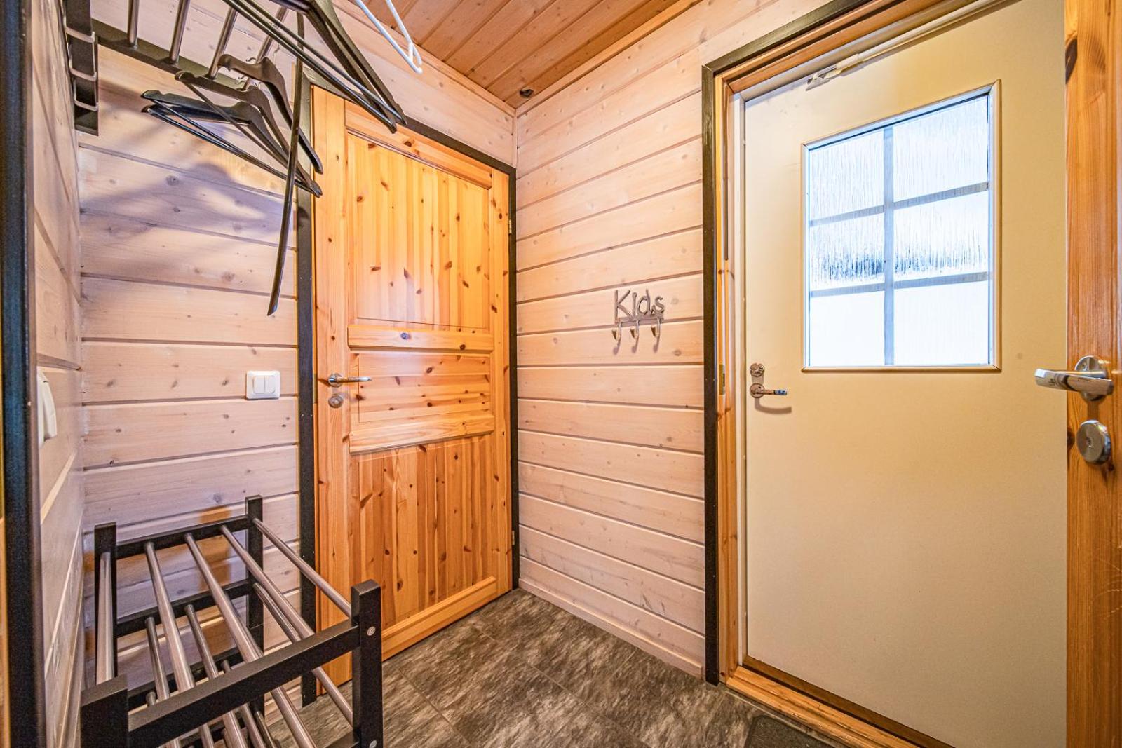 Niesta Cabin by Aavalevi