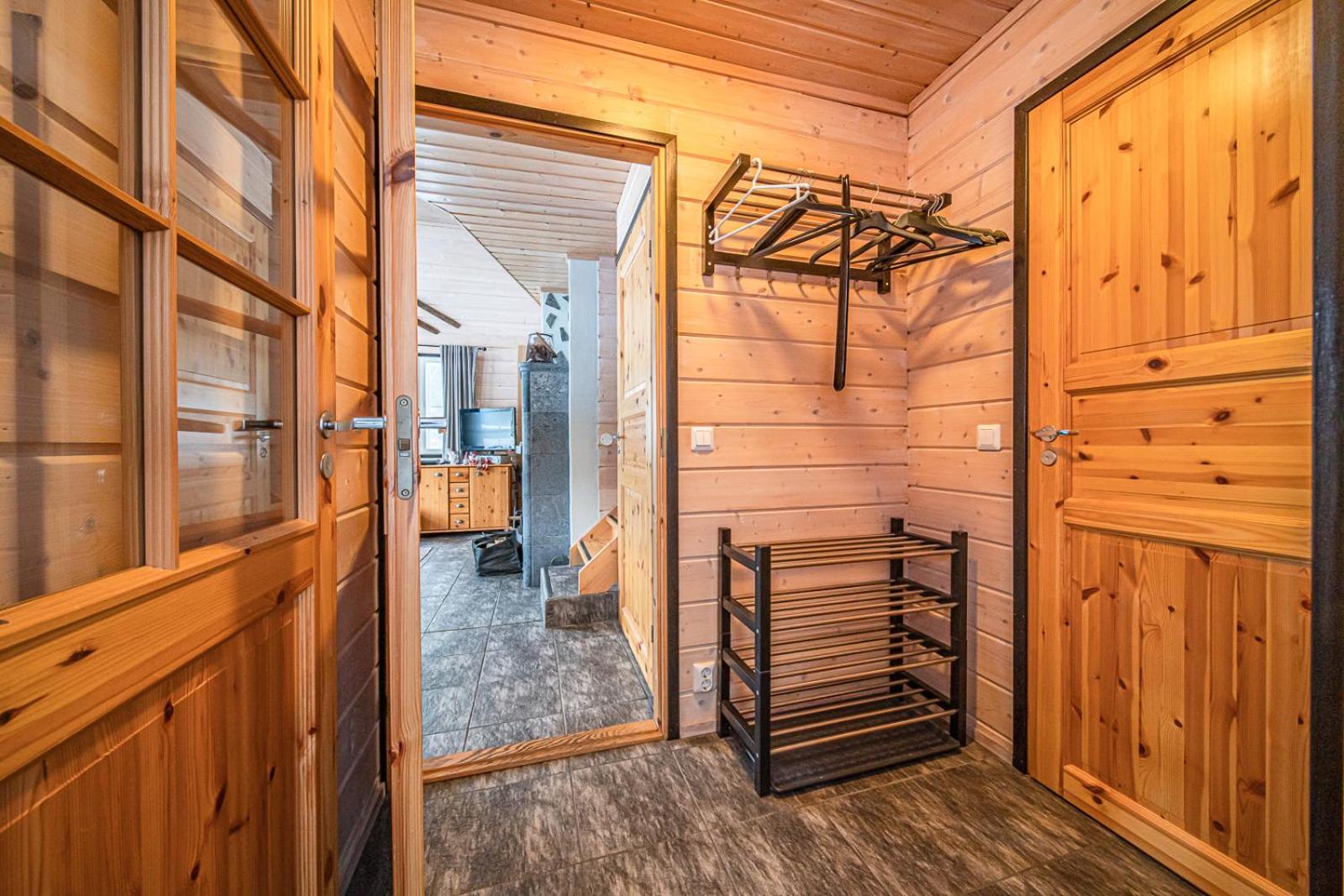 Niesta Cabin by Aavalevi