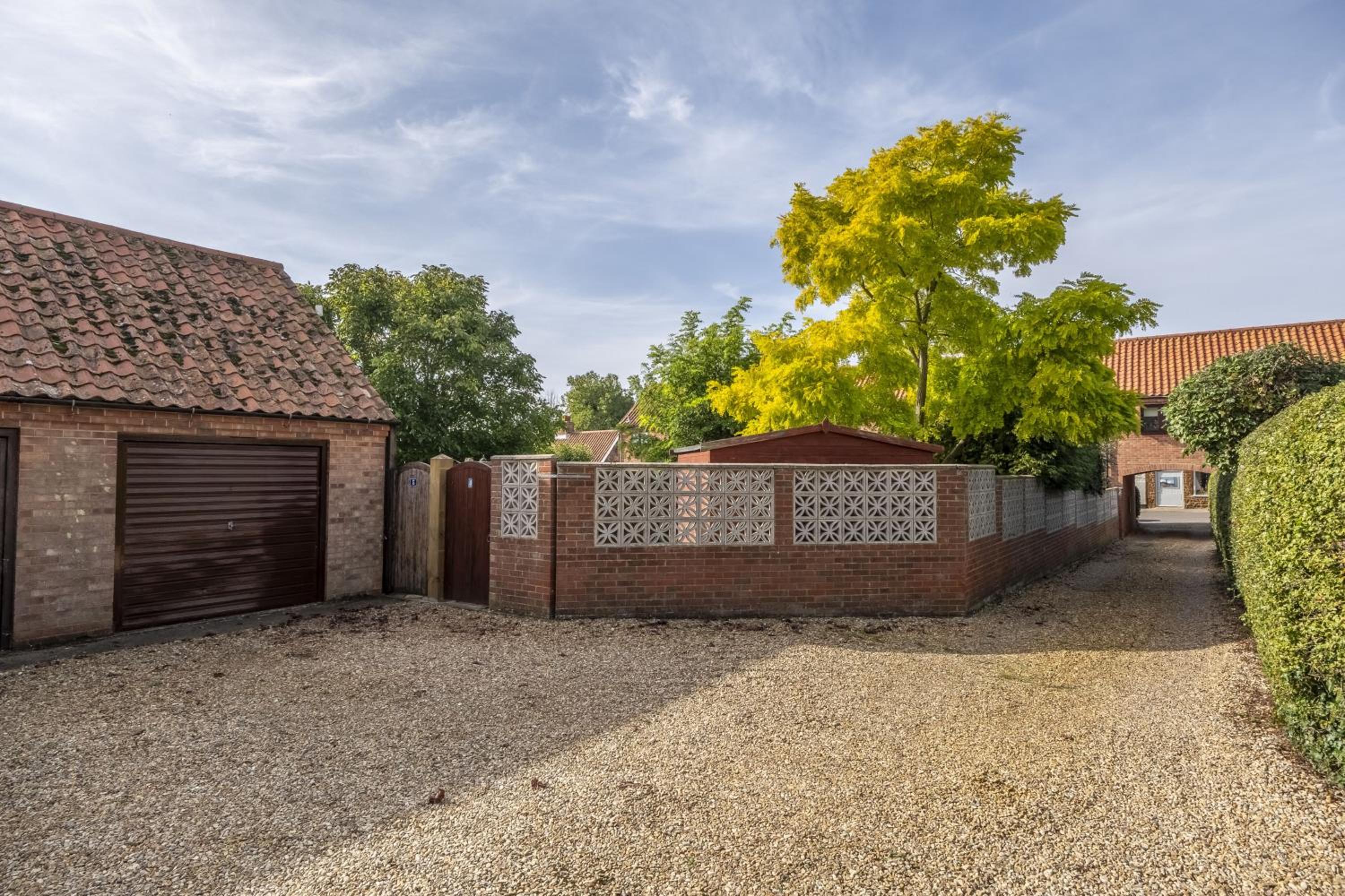 4 Langford Cottages
