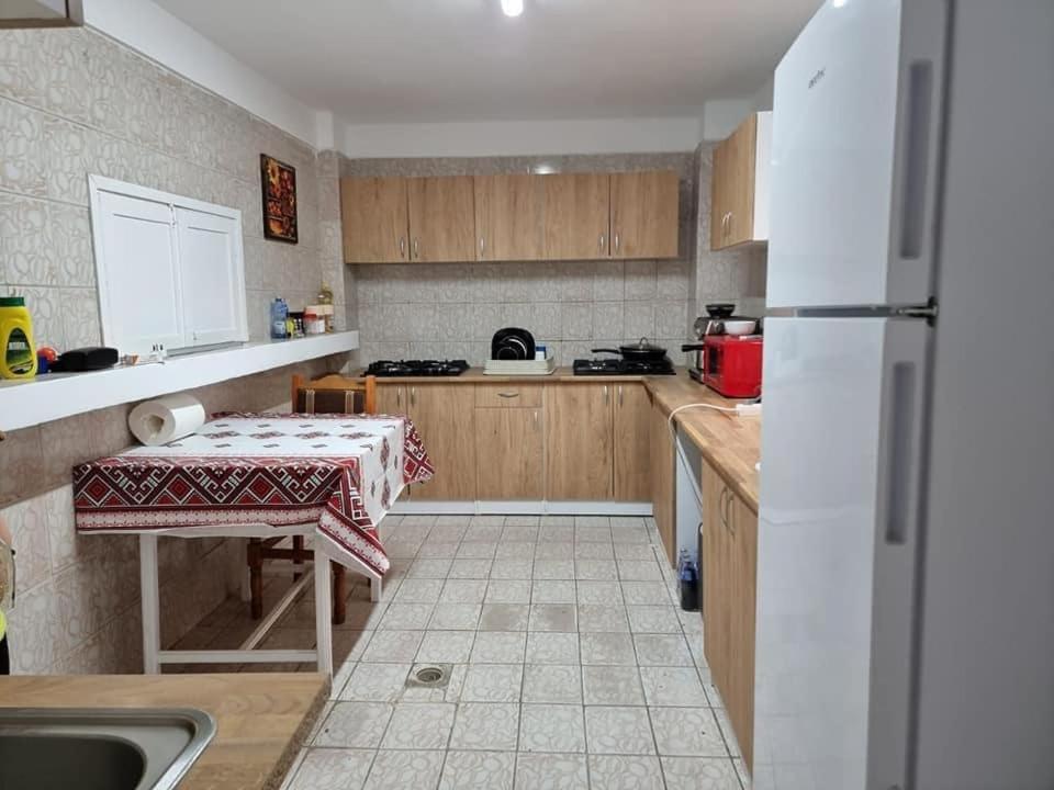 VILA VALENTINO