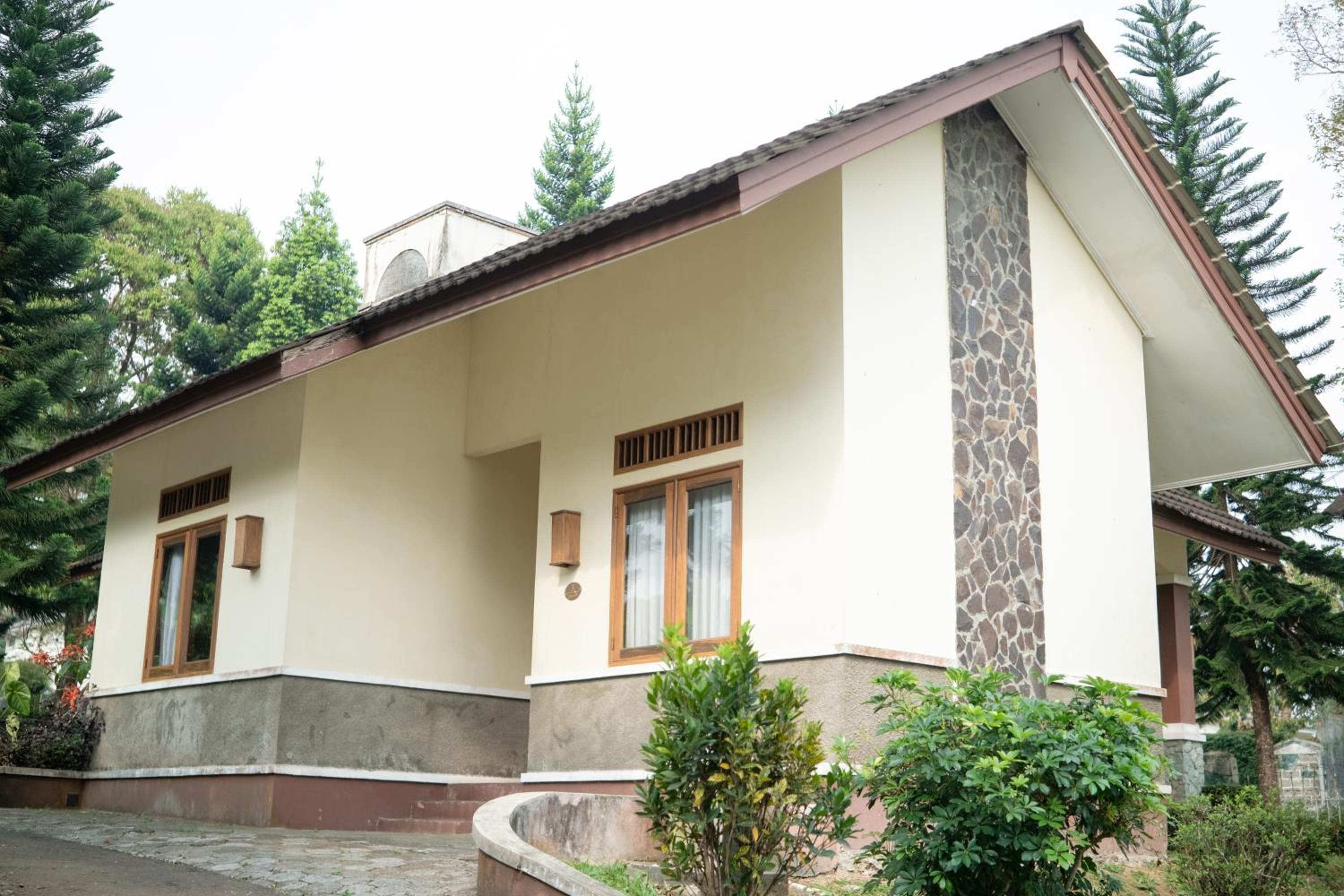 pangrango resort