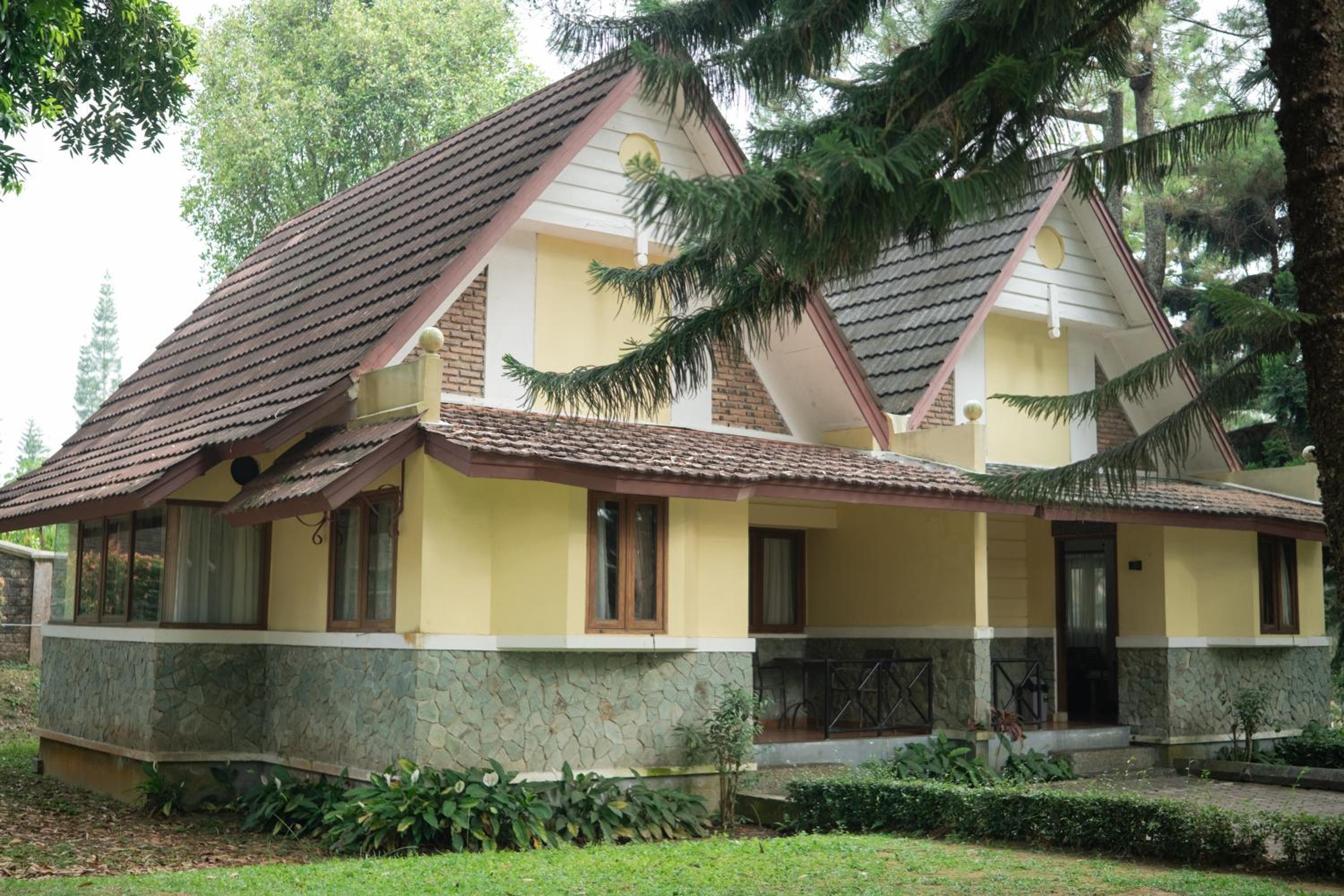 pangrango resort