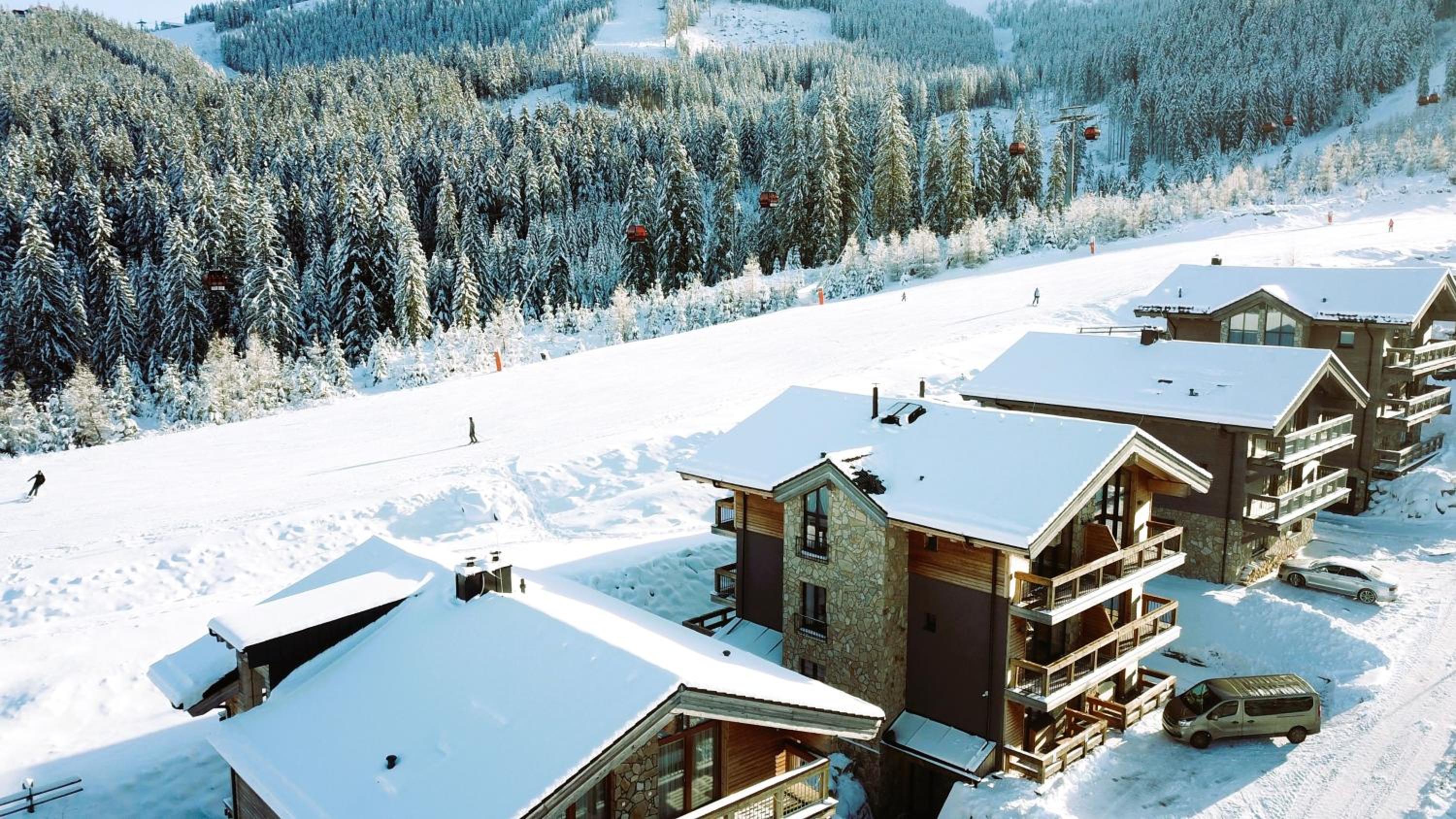 ChaletSKI Jasná, SKI-IN & SKI-OUT view 2