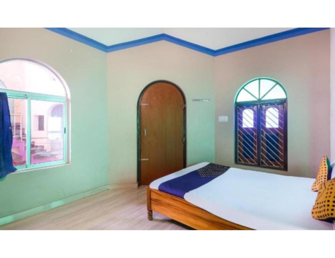 Greenland Guest House, Nimapada, Odisha