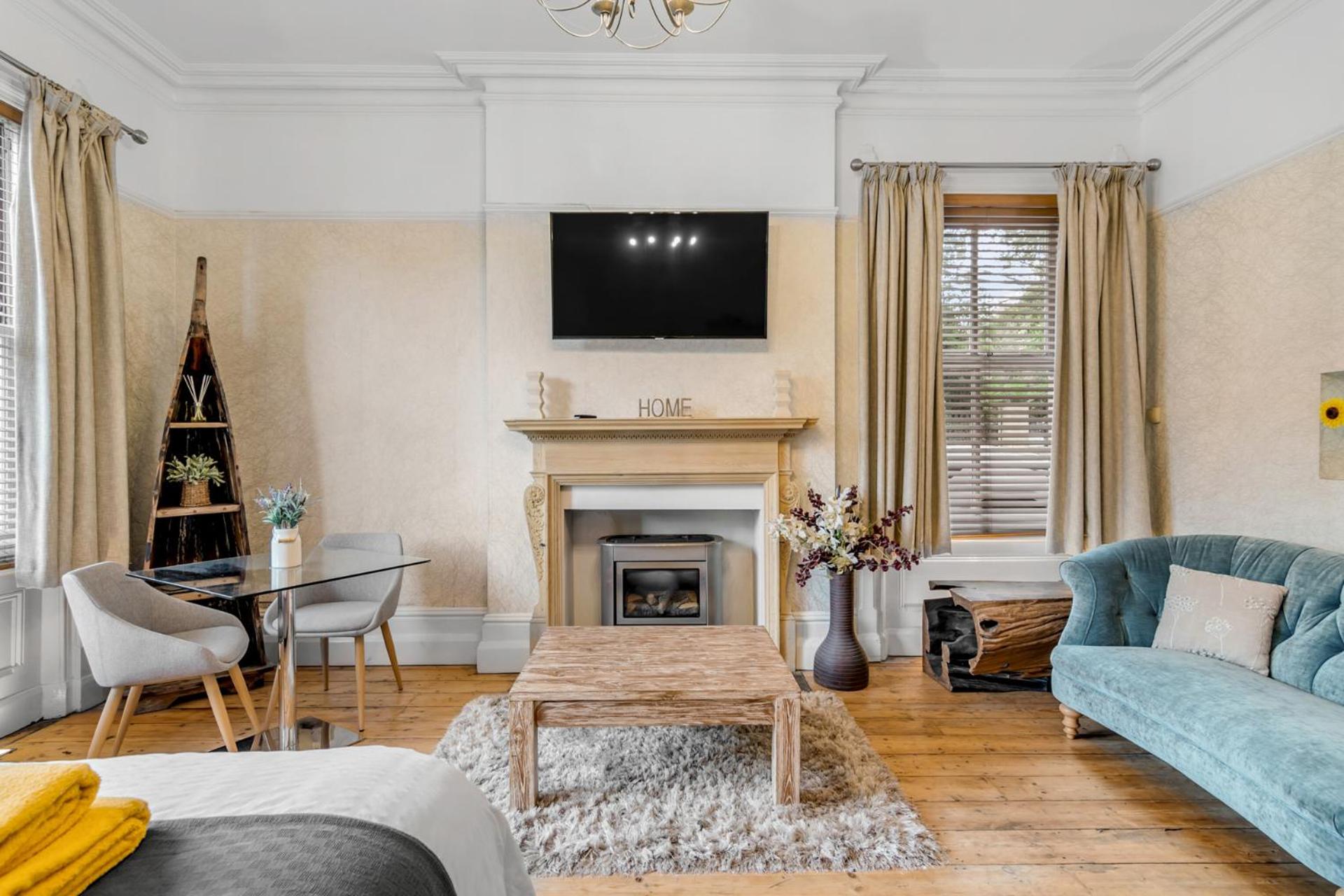 Brooklyn Villa