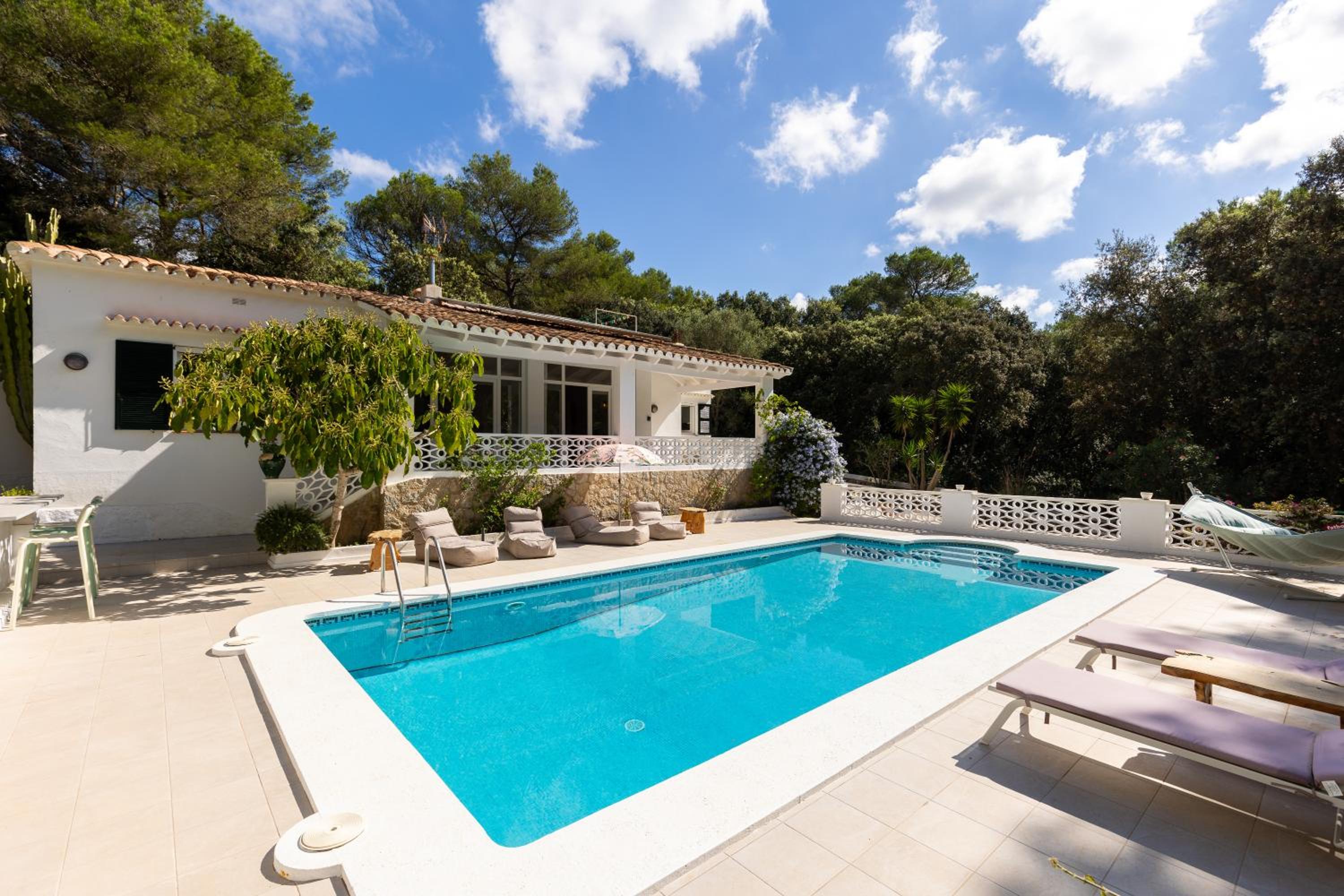 Villa Caterina authentic villa in quiet, wooded area