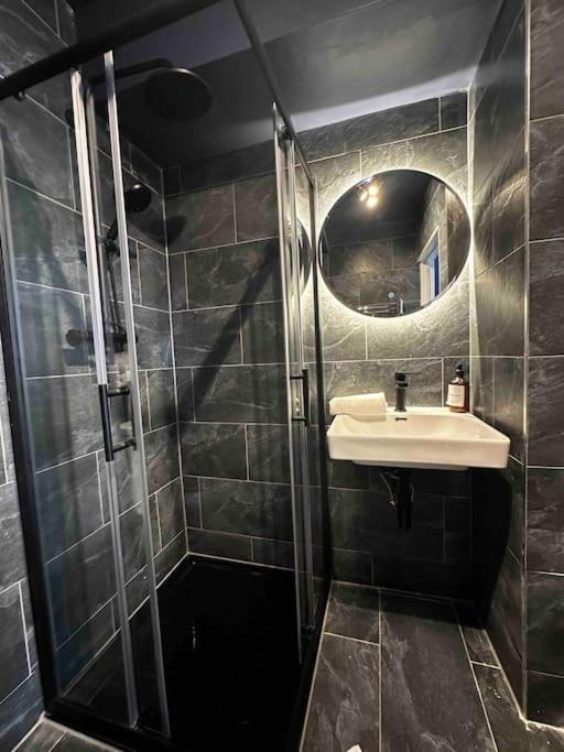 Stylish studio for 3 near Regent’s Park n3