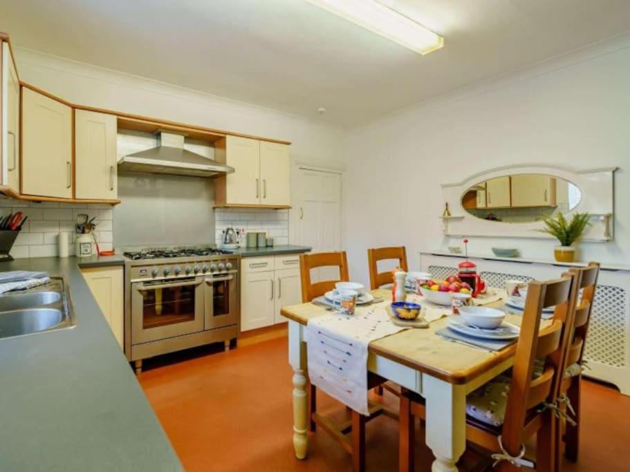 CastlegateTownhouse