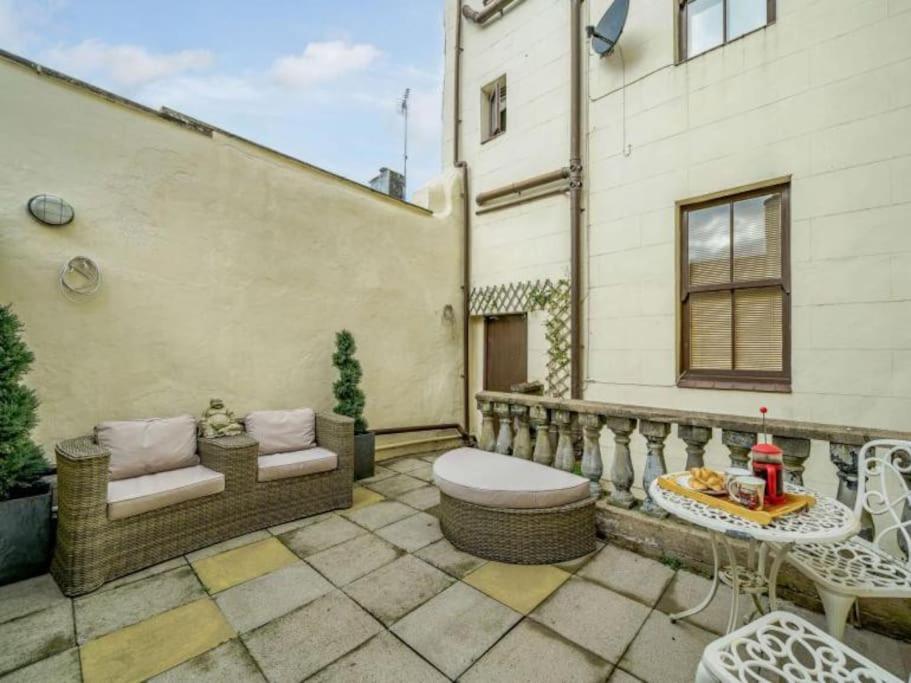 CastlegateTownhouse