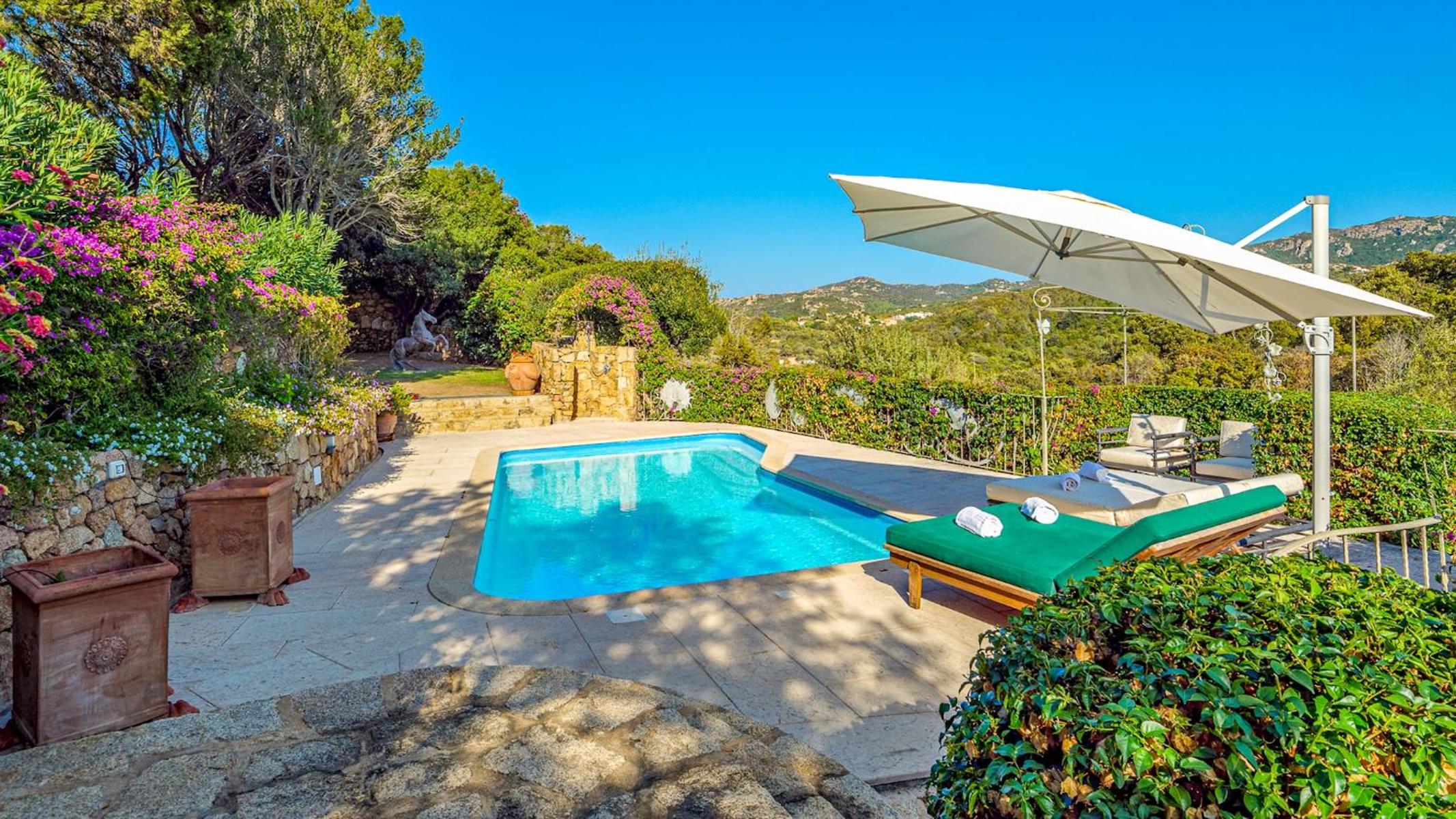 VILLA STELLA 6, Emma Villas view 2