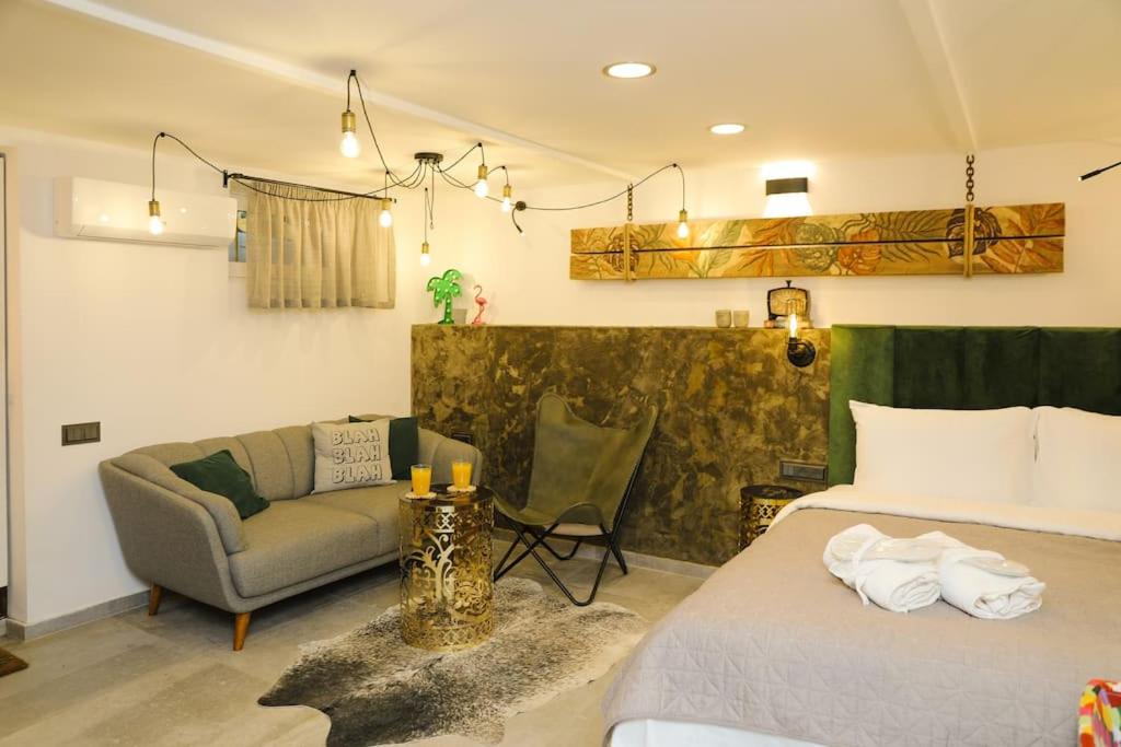 LHL Old City Loft