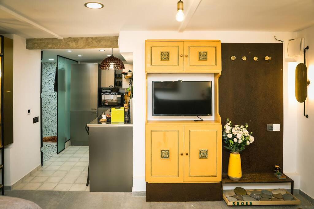 LHL Old City Loft