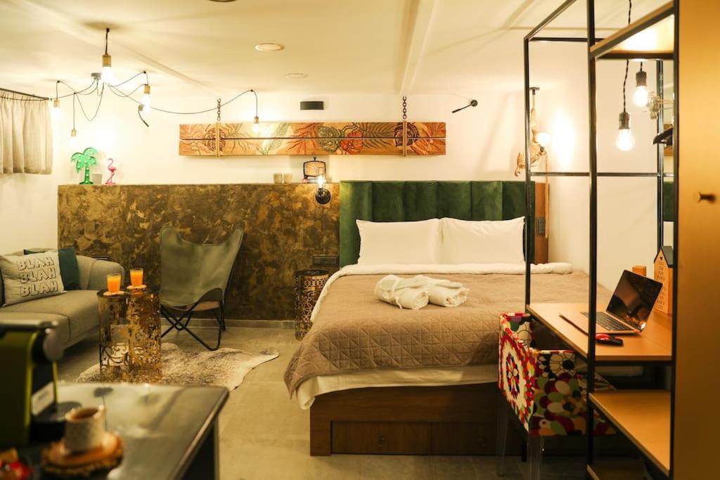 LHL Old City Loft