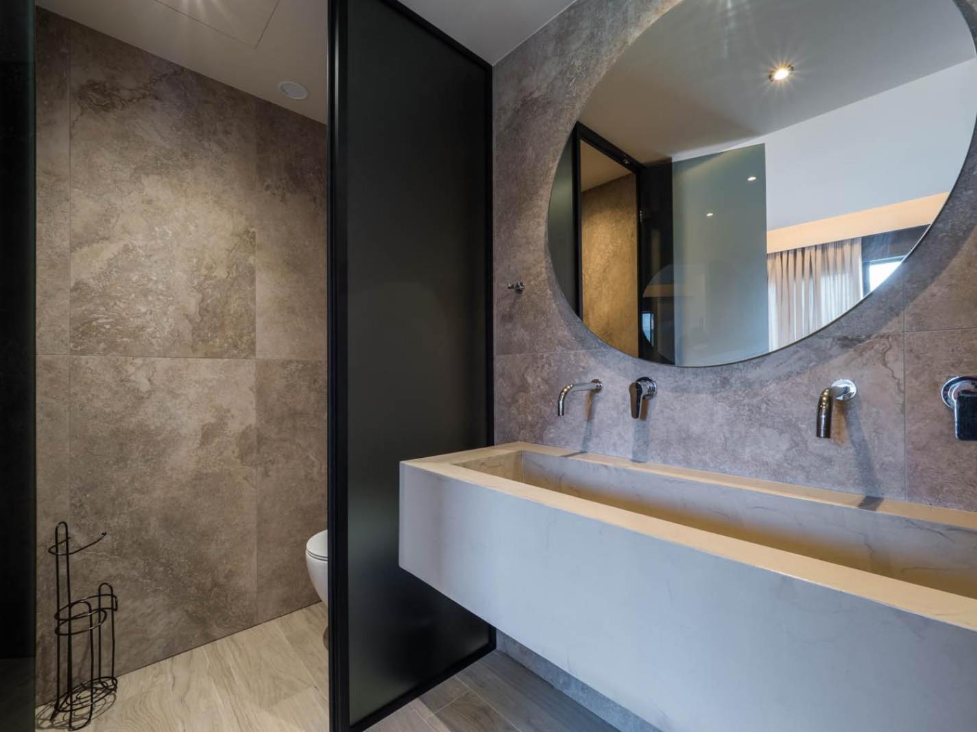 UNIQUE Suites Kalamata