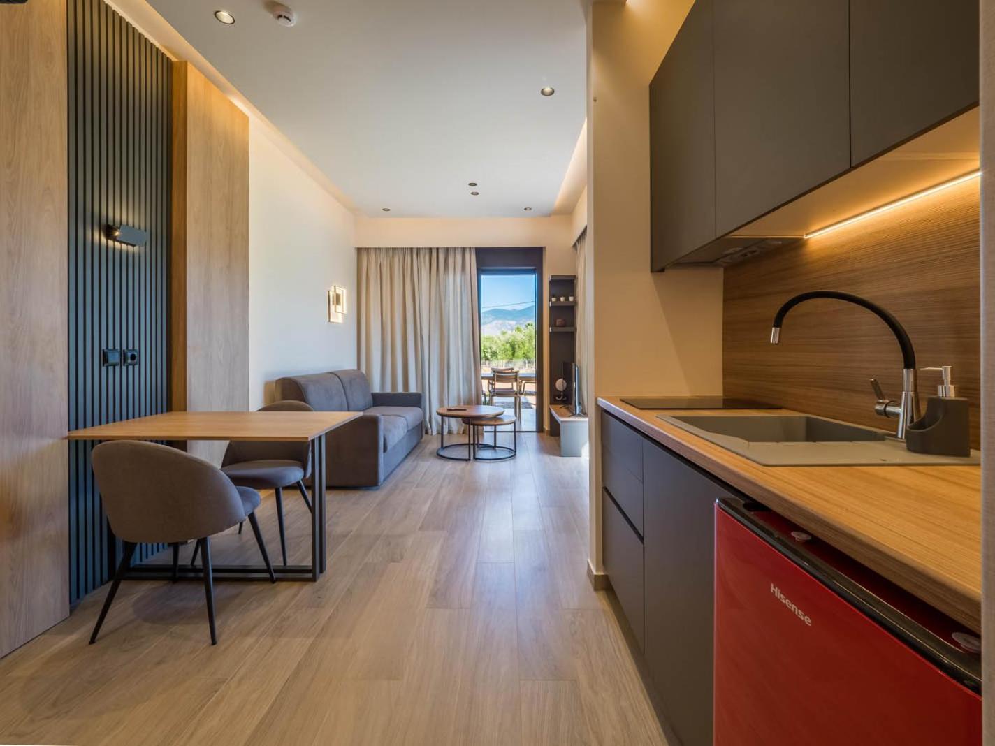 UNIQUE Suites Kalamata