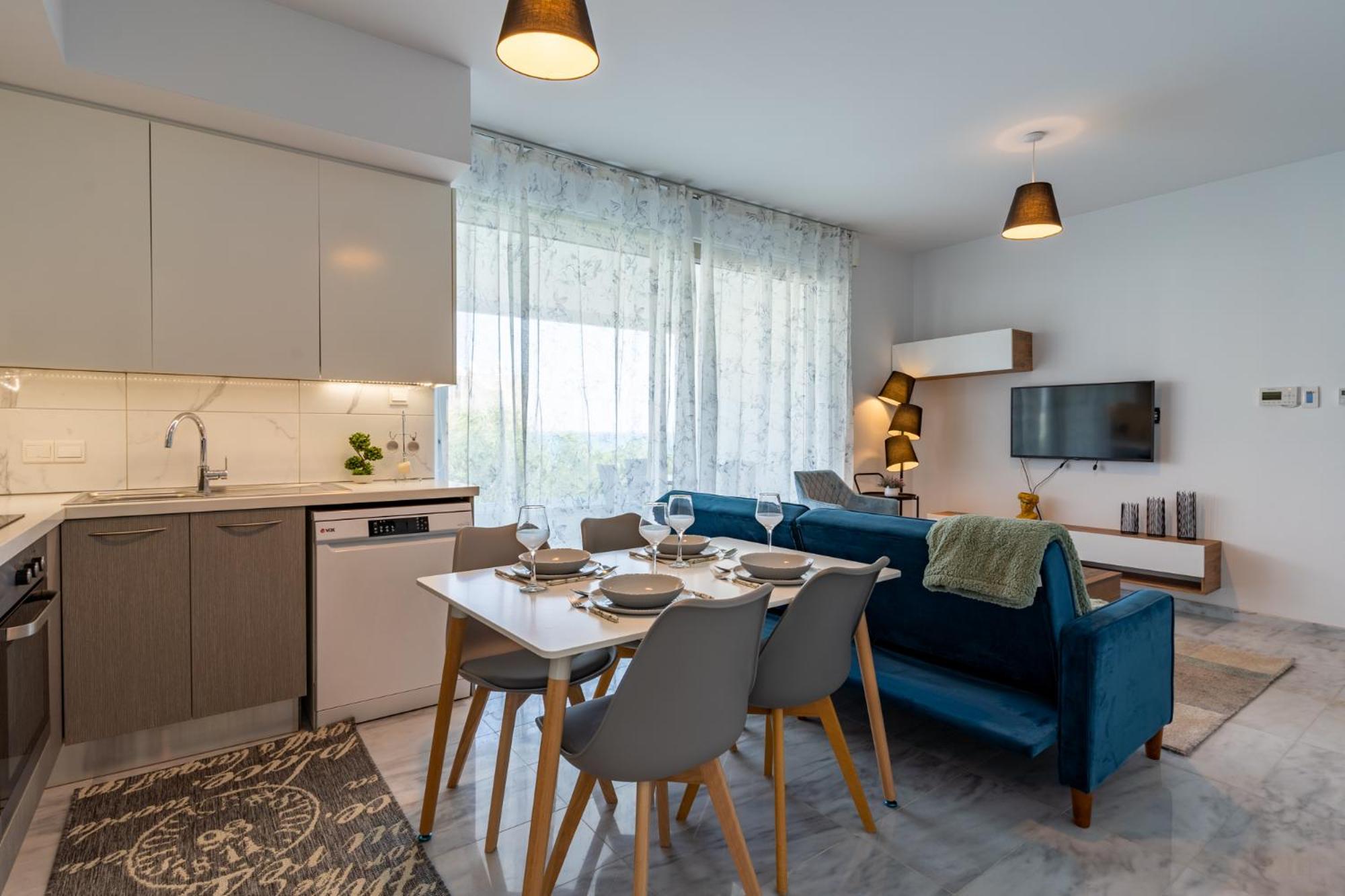 Starlet 1-Bedroom Apartment in Larnaca