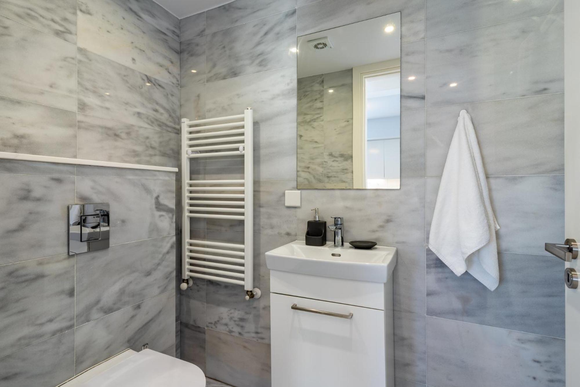 Starlet 1-Bedroom Apartment in Larnaca