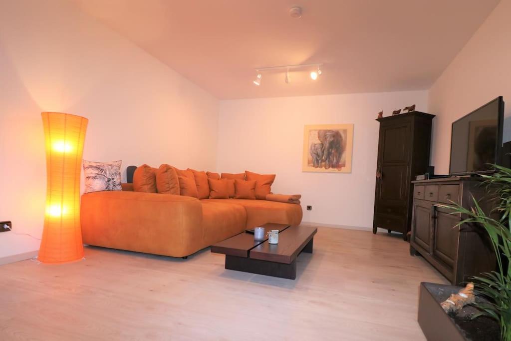 Schöne EinliegerWhg (74m²) in Villa mit Traumlage