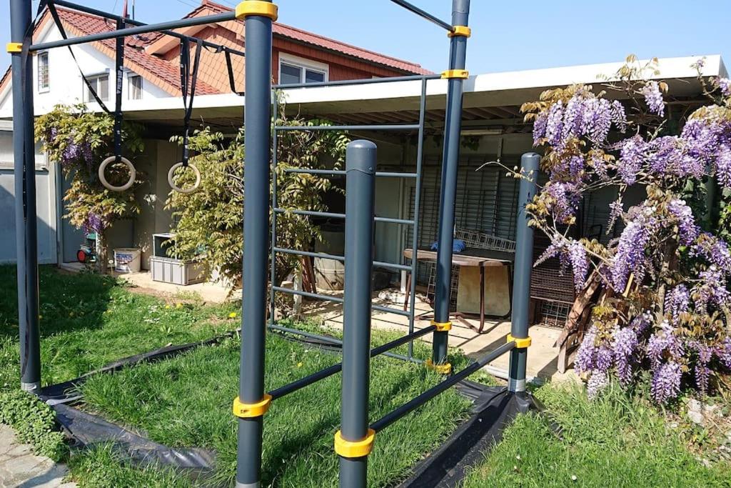 Schöne EinliegerWhg (74m²) in Villa mit Traumlage