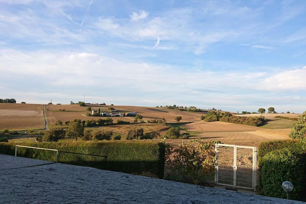 Schöne EinliegerWhg (74m²) in Villa mit Traumlage